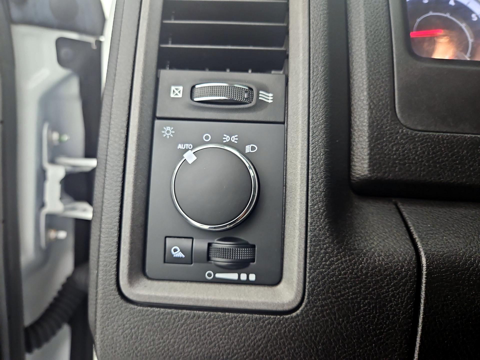 Thumbnail: 2022 RAM 1500 Classic - 13