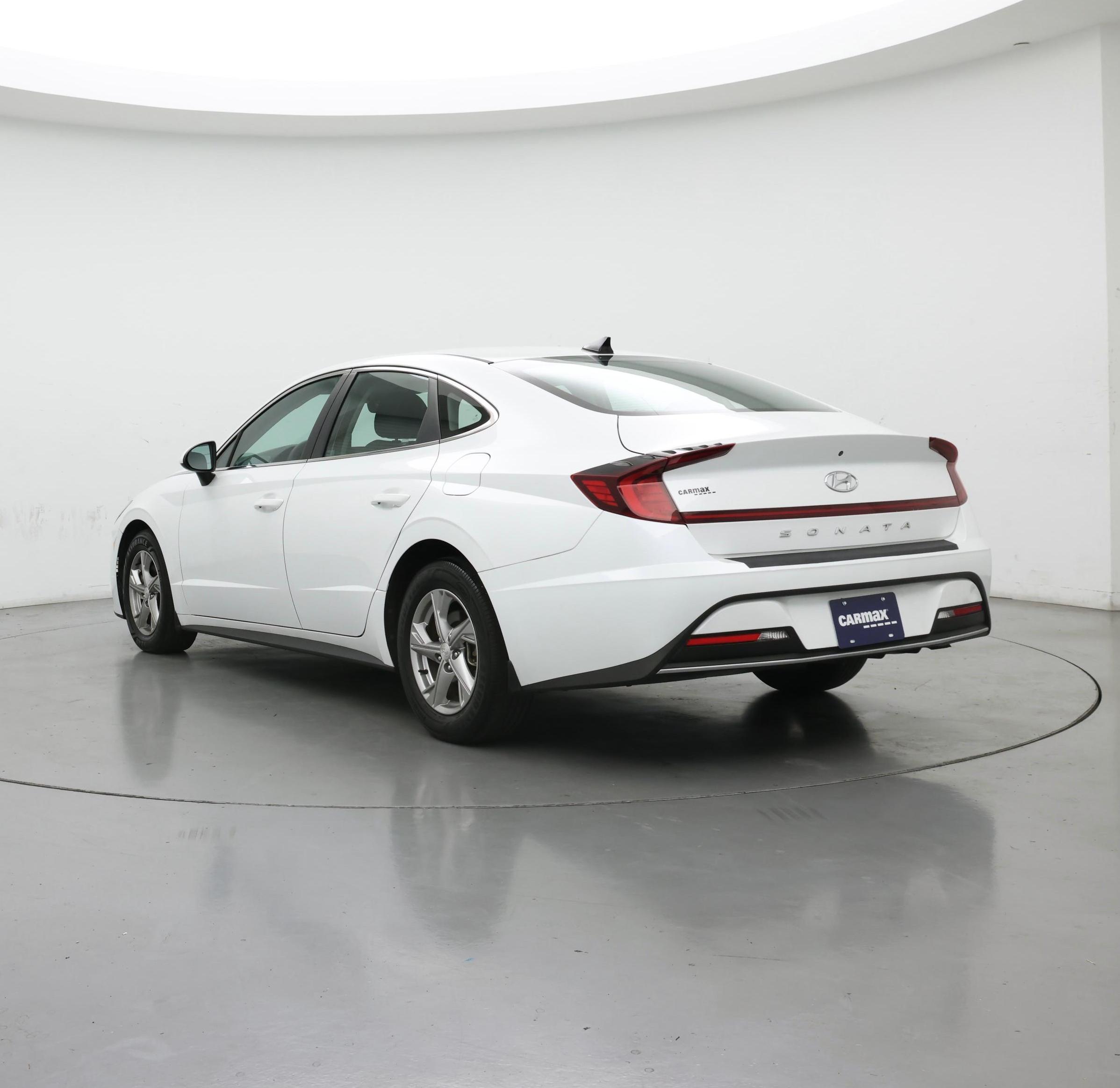 Thumbnail: 2022 Hyundai Sonata - 2