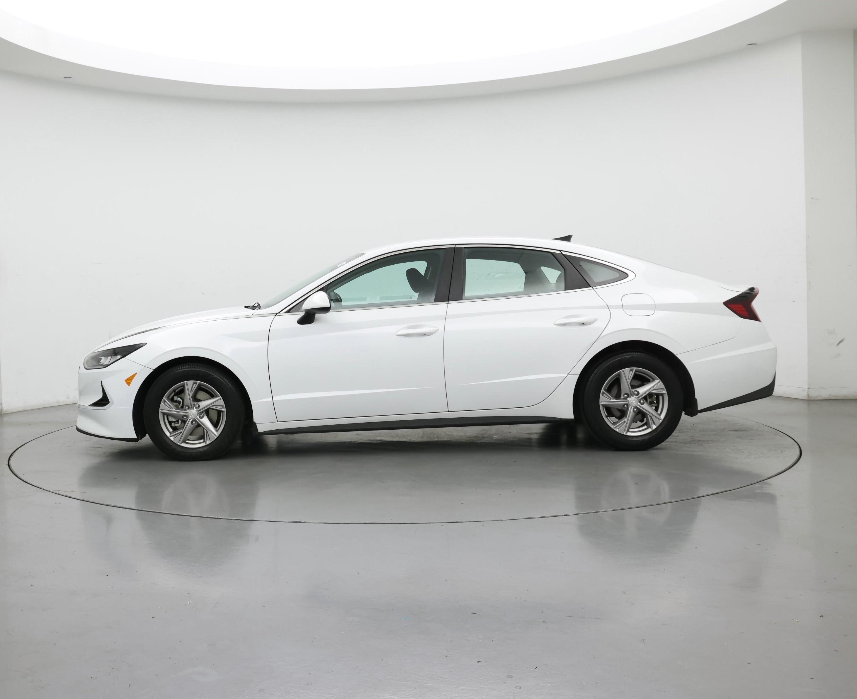 Thumbnail: 2022 Hyundai Sonata - 3