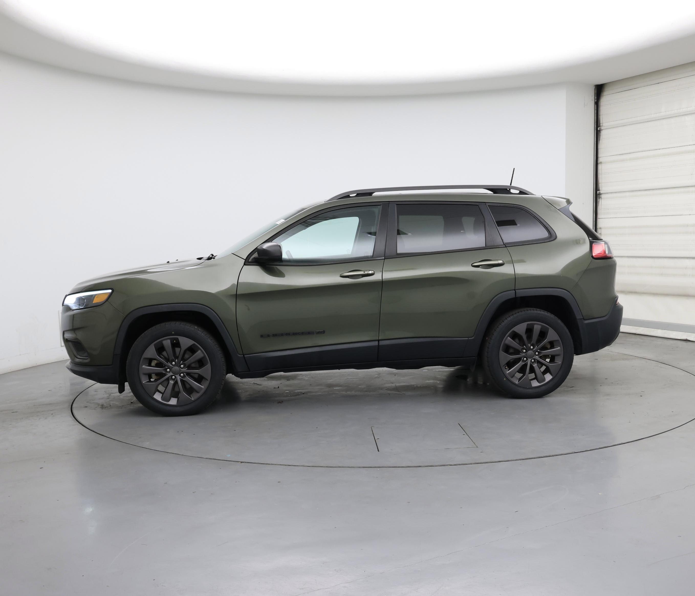 Thumbnail: 2021 Jeep Cherokee - 3