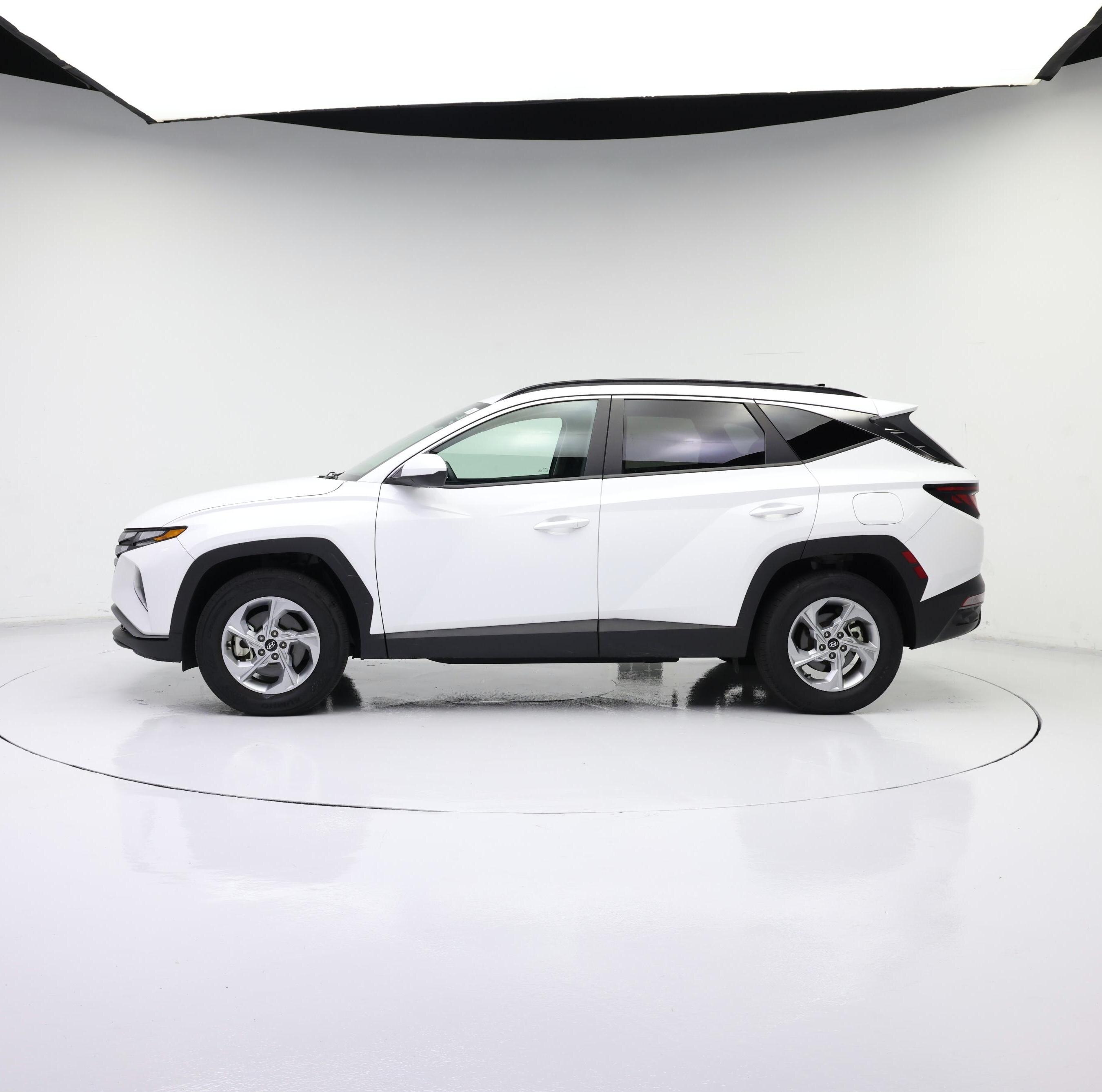 Thumbnail: 2024 Hyundai Tucson - 3