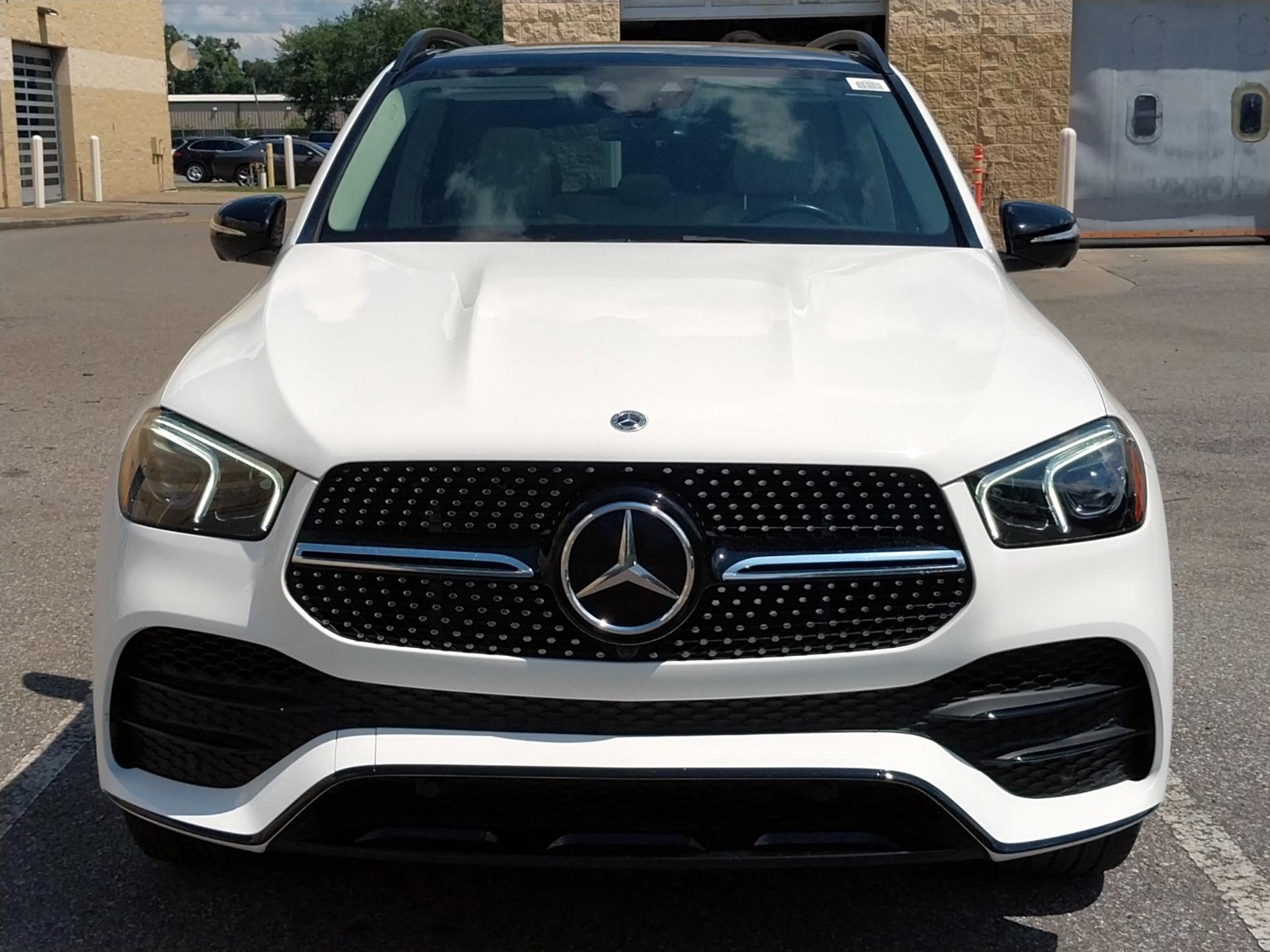 Thumbnail: 2022 Mercedes-Benz GLE - 2