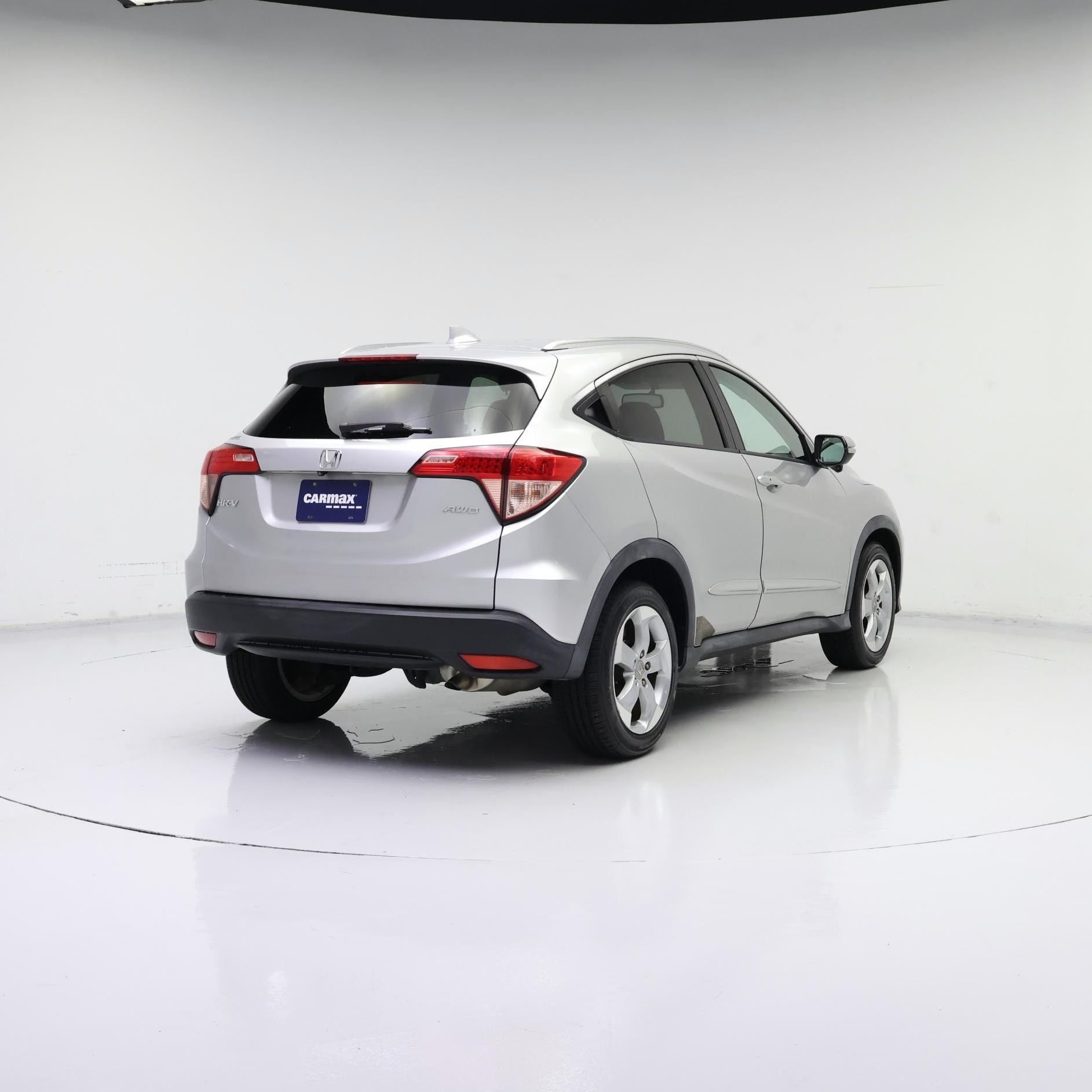 Thumbnail: 2016 Honda HR-V - 8