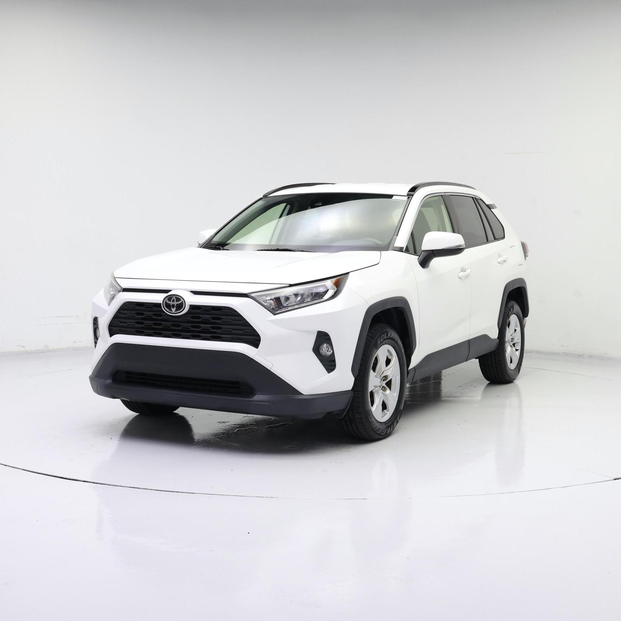 Thumbnail: 2020 Toyota RAV4 - 4