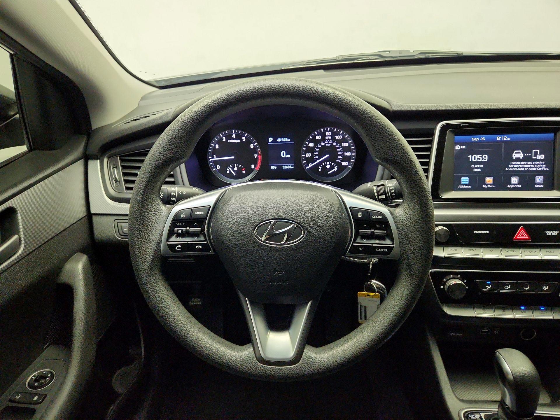 Thumbnail: 2019 Hyundai Sonata - 10