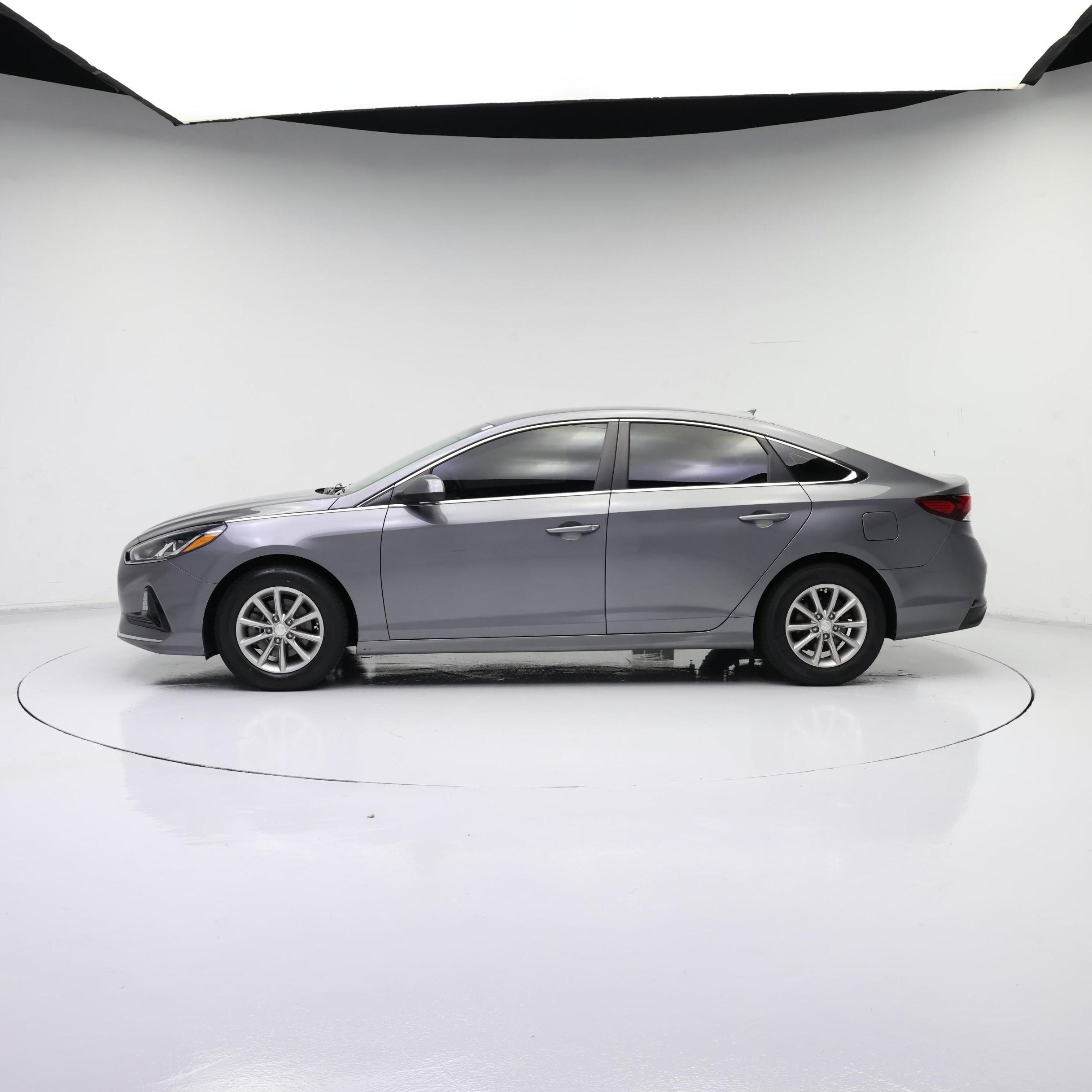 Thumbnail: 2019 Hyundai Sonata - 3