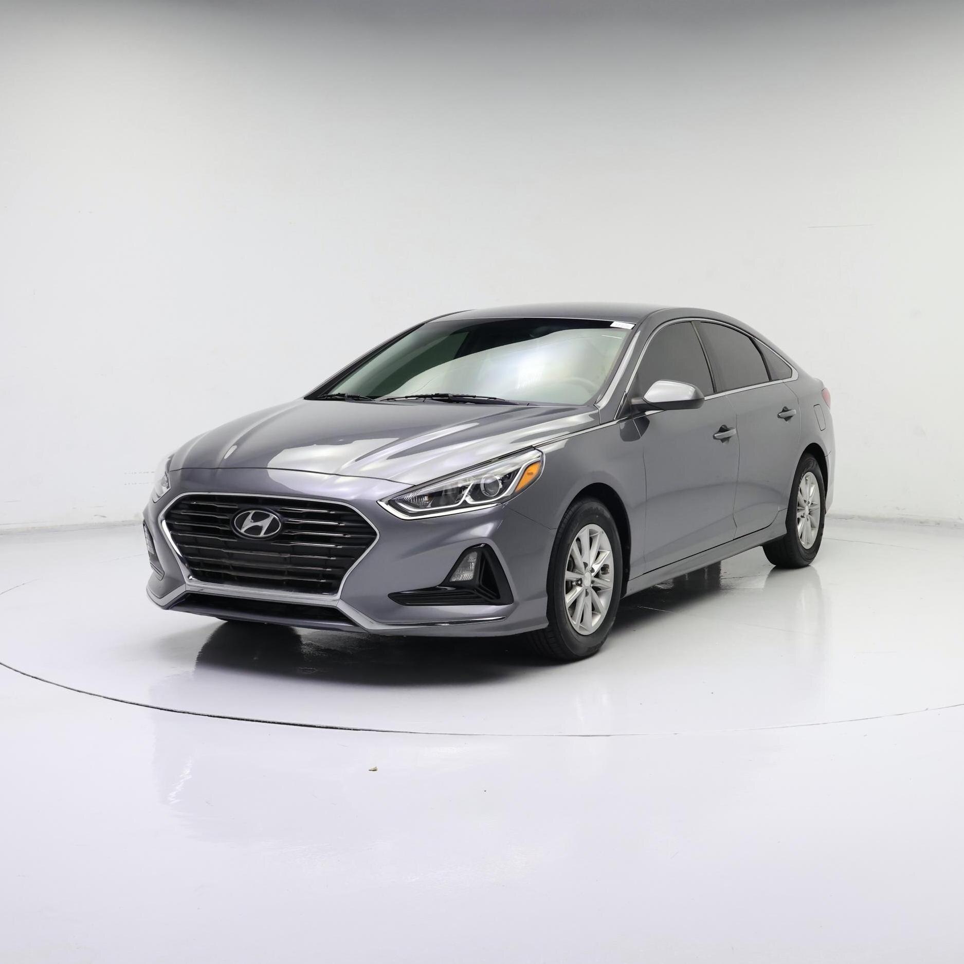 Thumbnail: 2019 Hyundai Sonata - 4