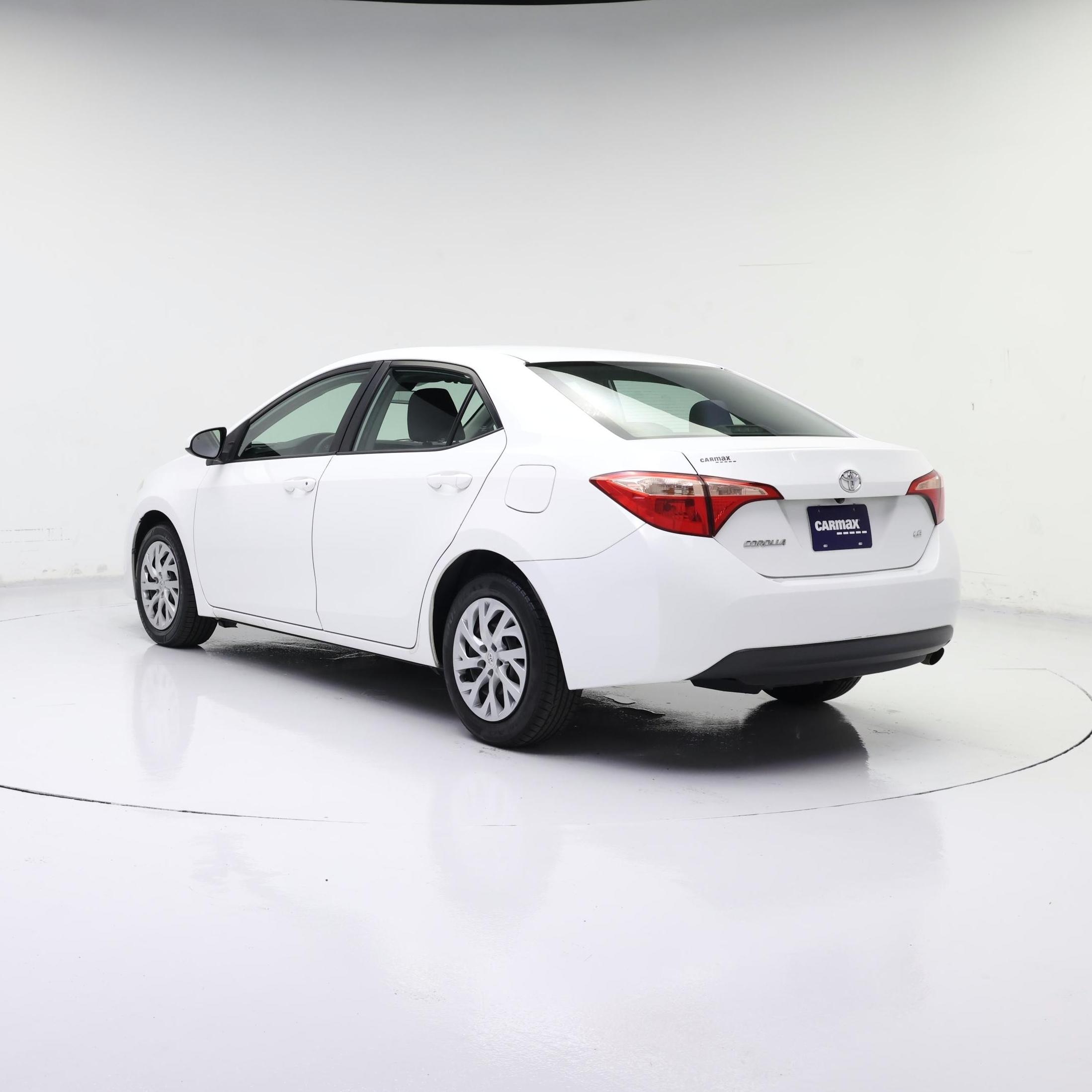 Thumbnail: 2019 Toyota Corolla - 2