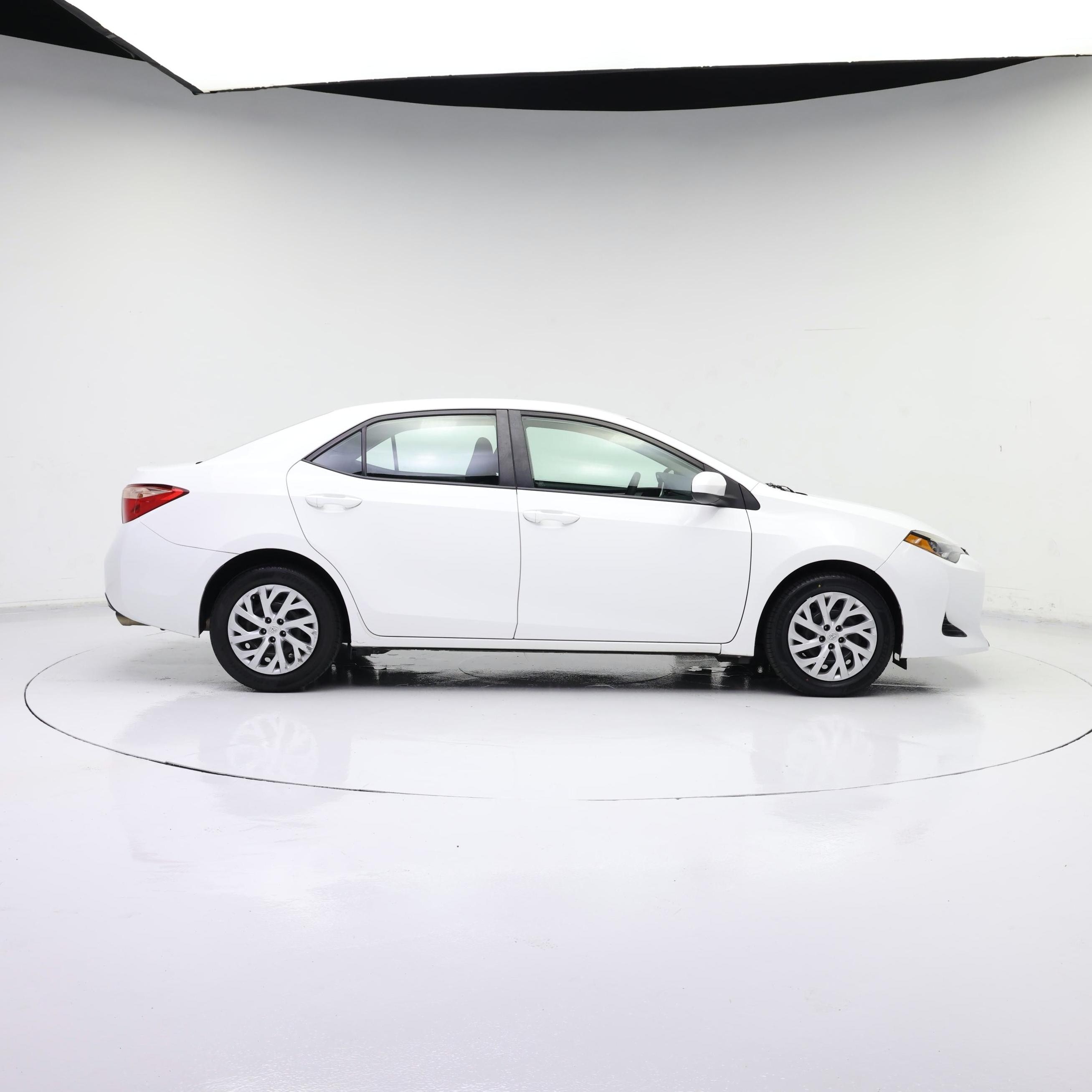 Thumbnail: 2019 Toyota Corolla - 7