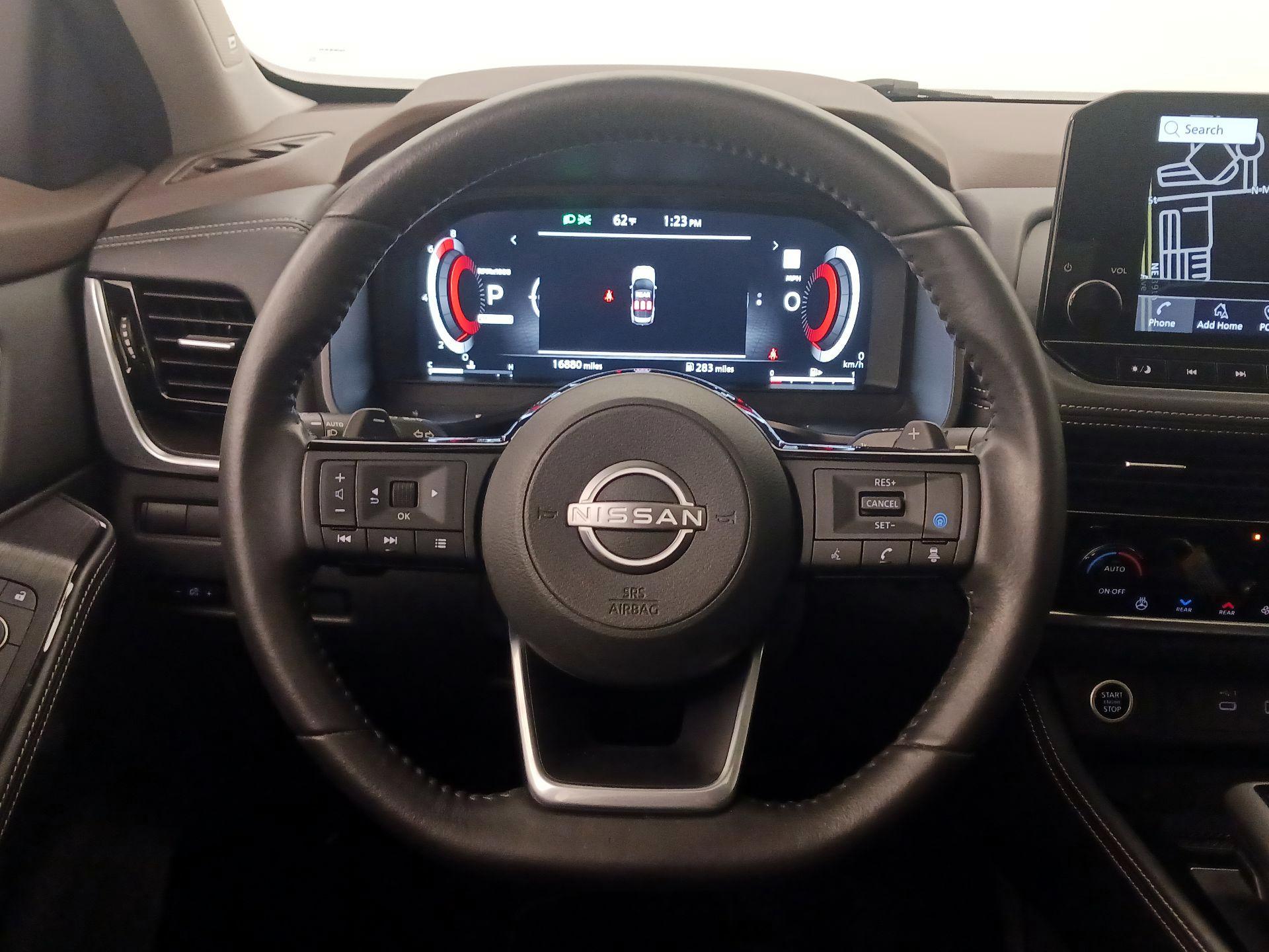 Thumbnail: 2023 Nissan Rogue - 10