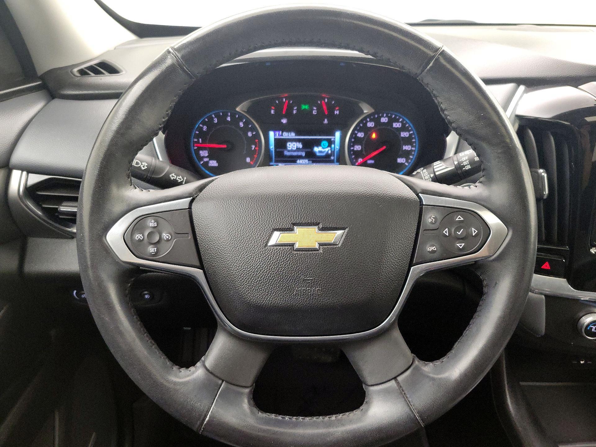 Thumbnail: 2018 Chevrolet Traverse - 10