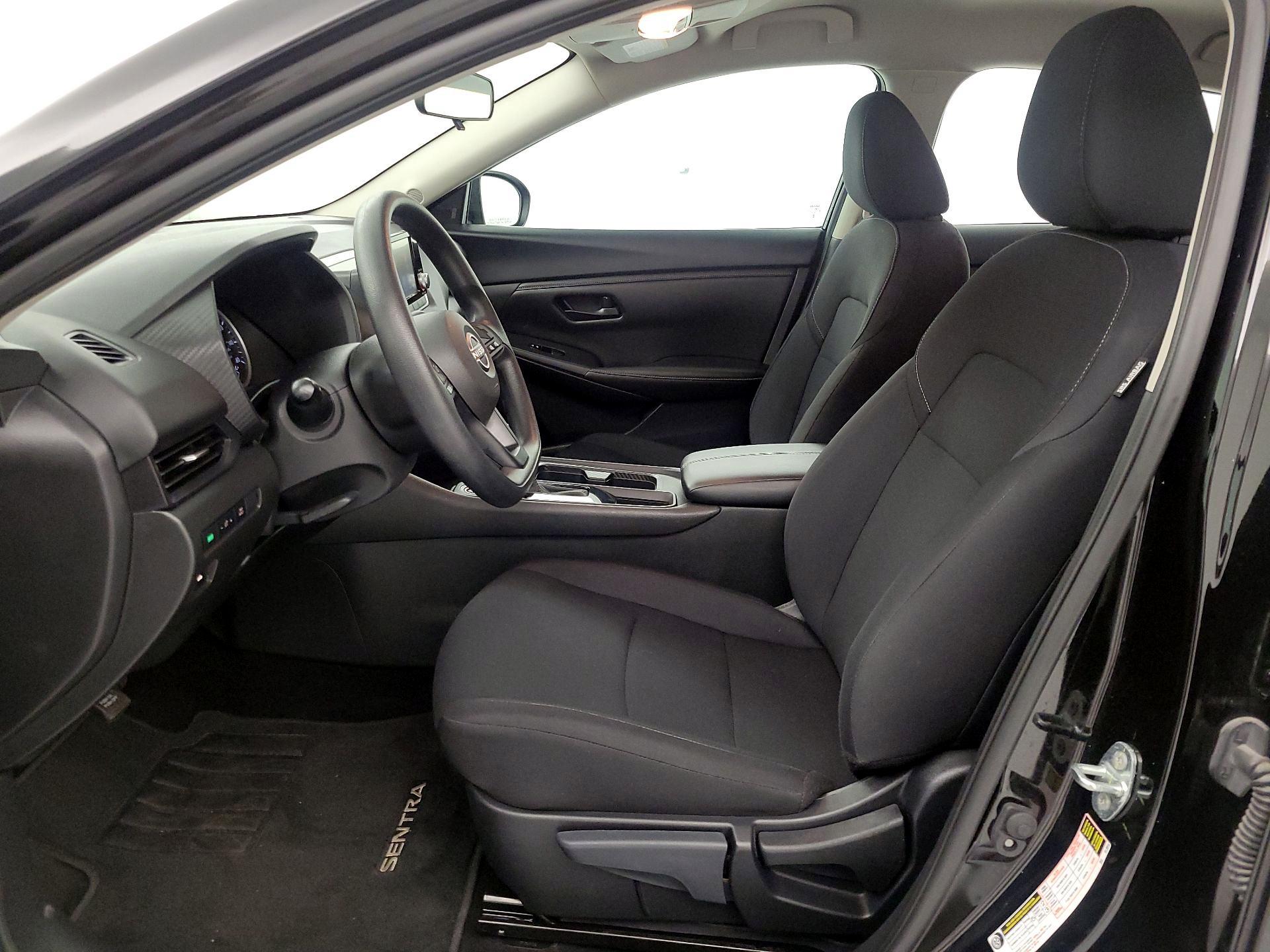 Thumbnail: 2024 Nissan Sentra - 9