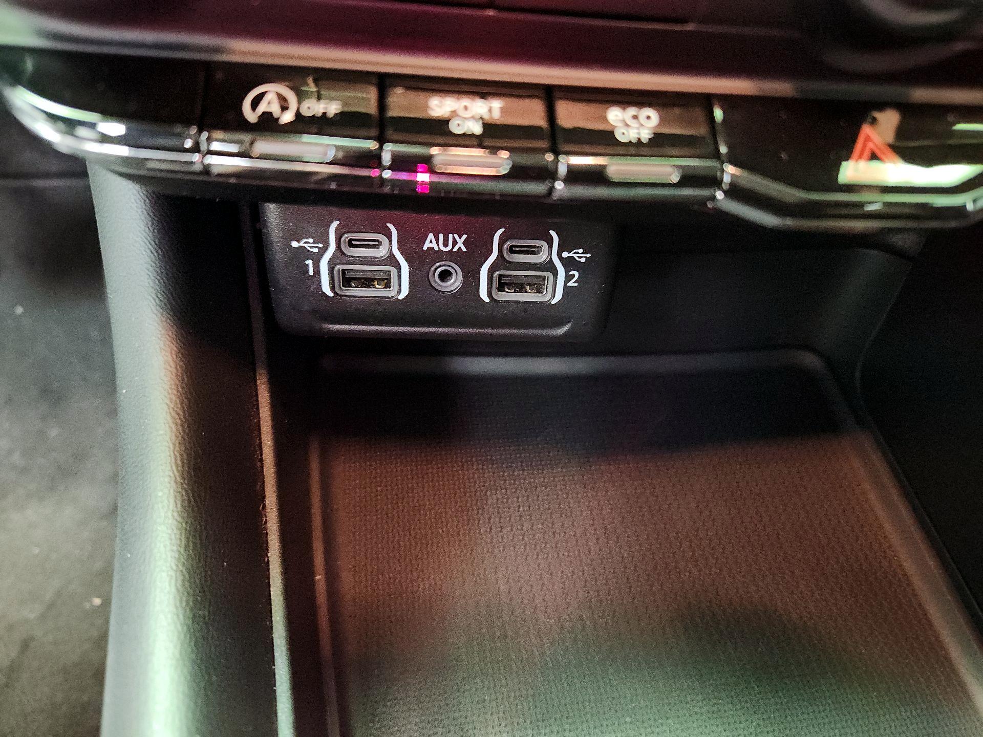 Thumbnail: 2022 Dodge Durango - 19