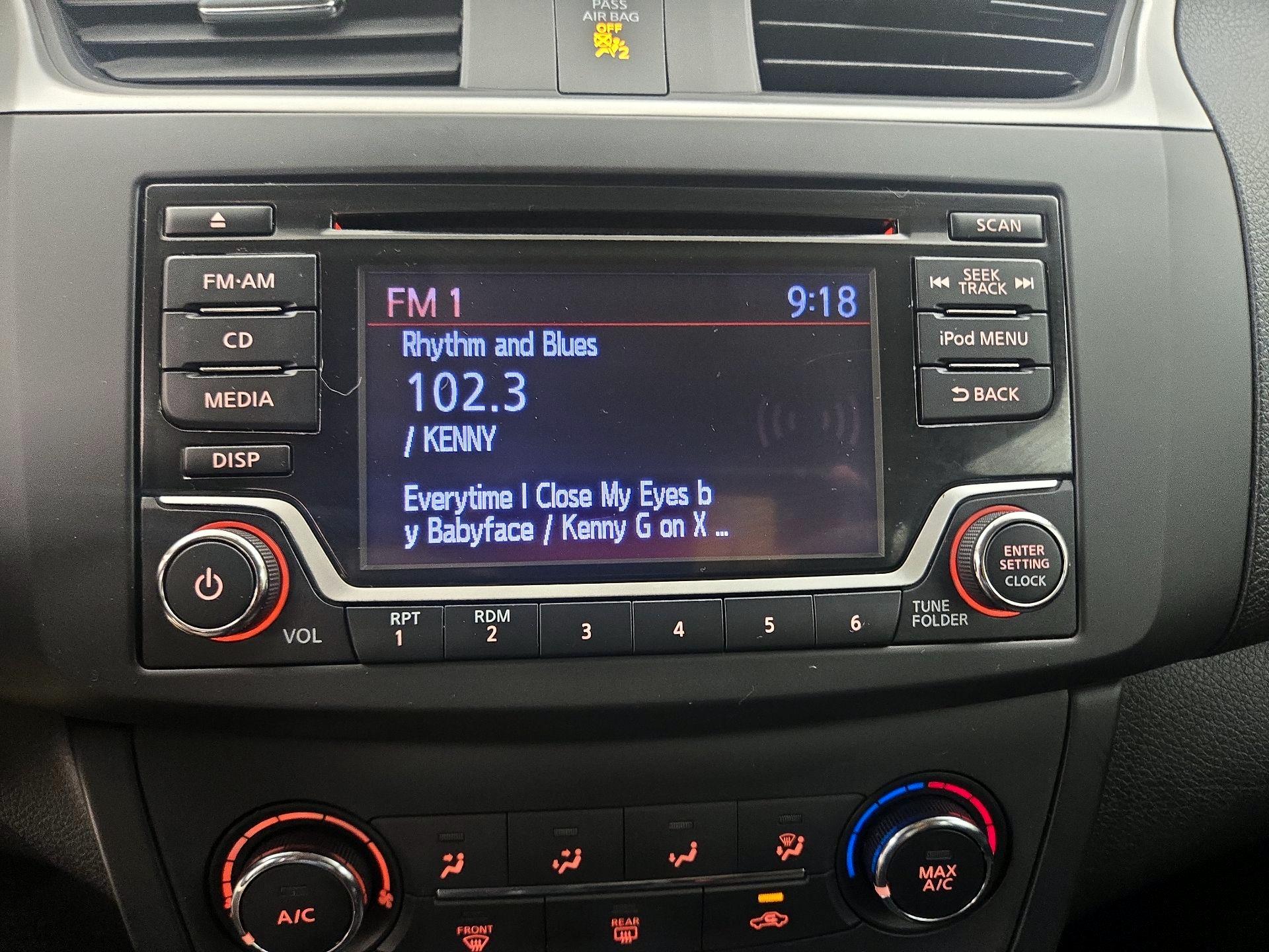 Thumbnail: 2018 Nissan Sentra - 15