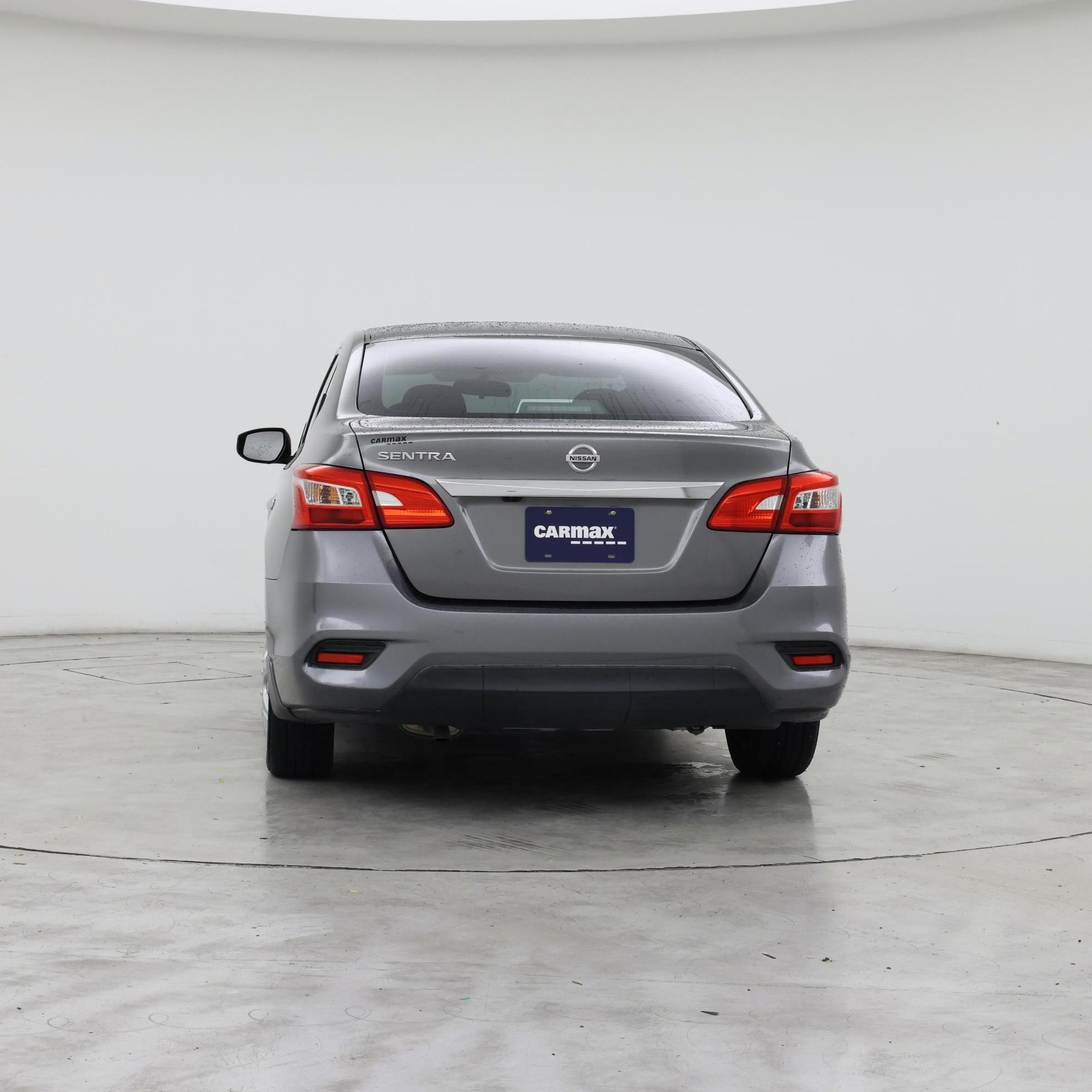 Thumbnail: 2018 Nissan Sentra - 6