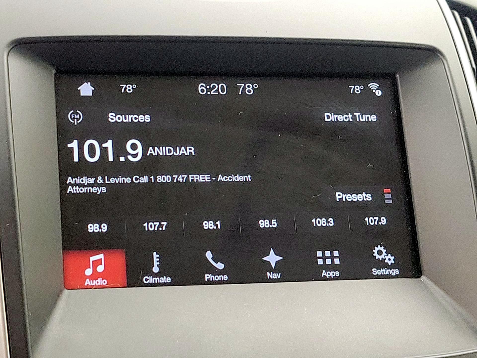Thumbnail: 2018 Ford Edge - 16