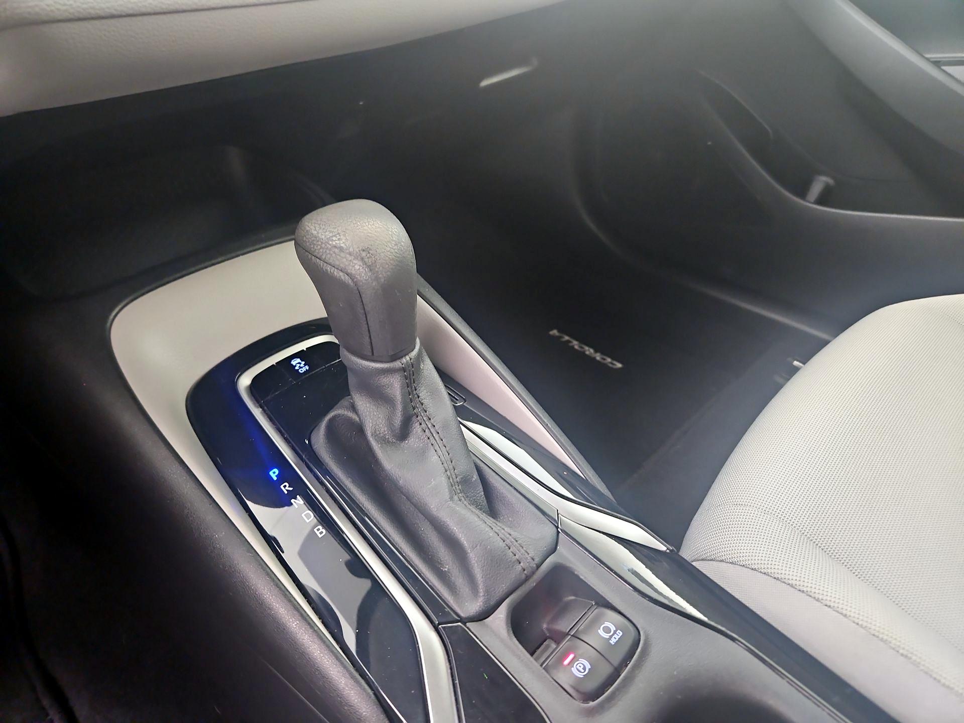 Thumbnail: 2021 Toyota Corolla - 15