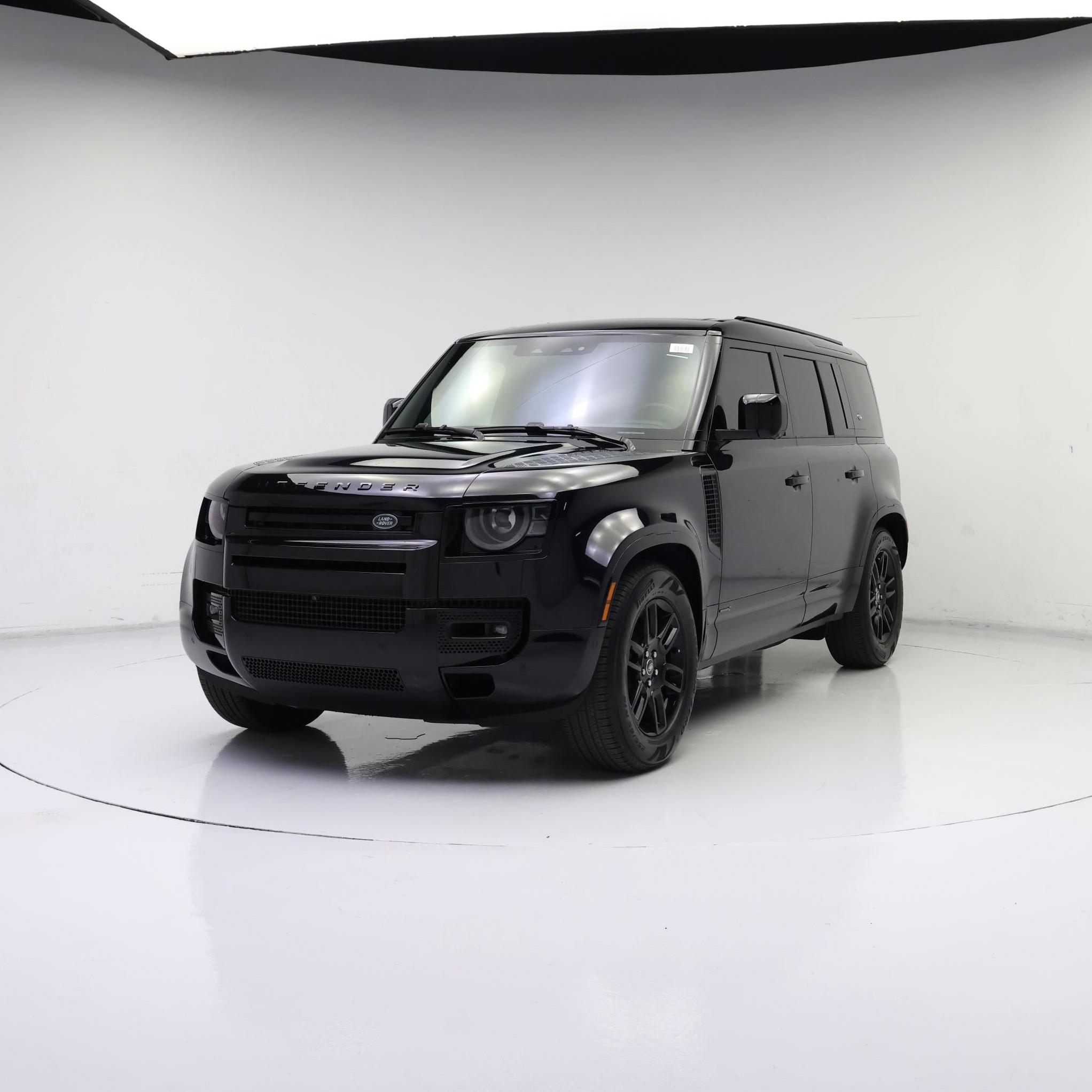 Thumbnail: 2023 Land Rover Defender - 4