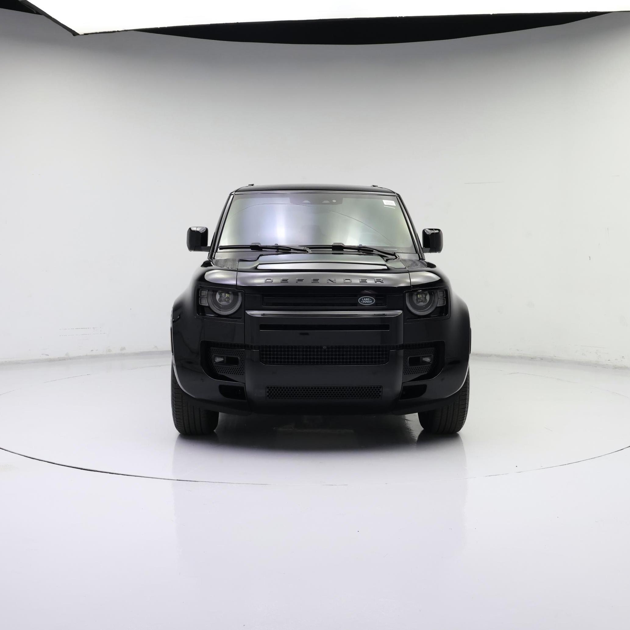 Thumbnail: 2023 Land Rover Defender - 5