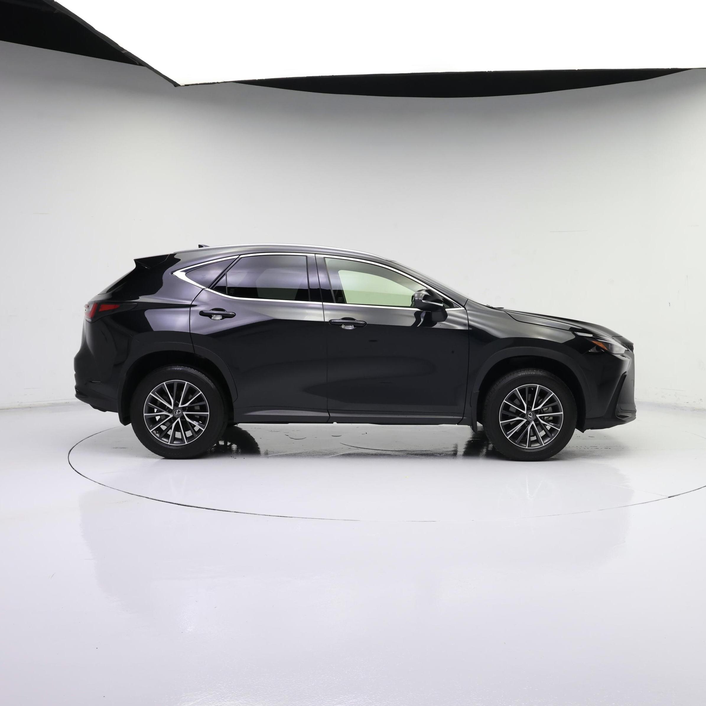 Thumbnail: 2022 Lexus NX - 7