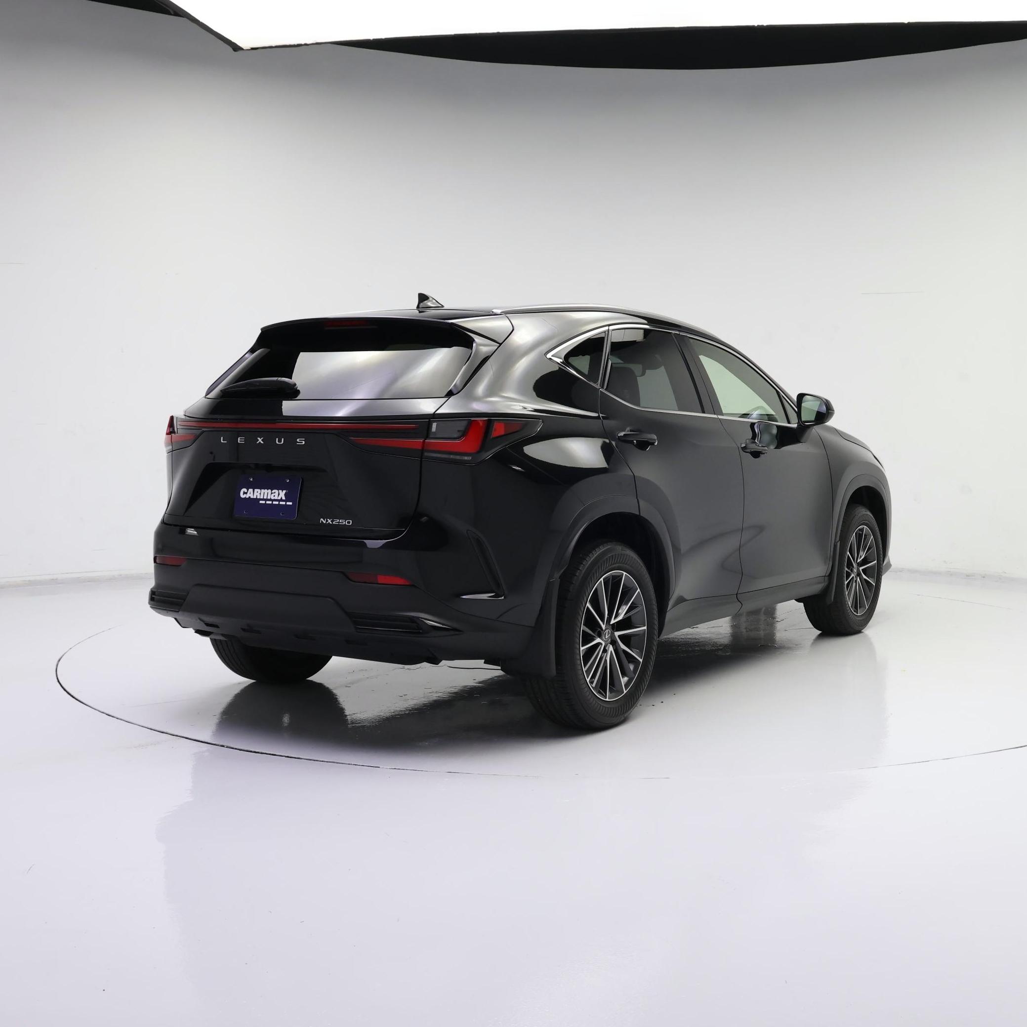 Thumbnail: 2022 Lexus NX - 8