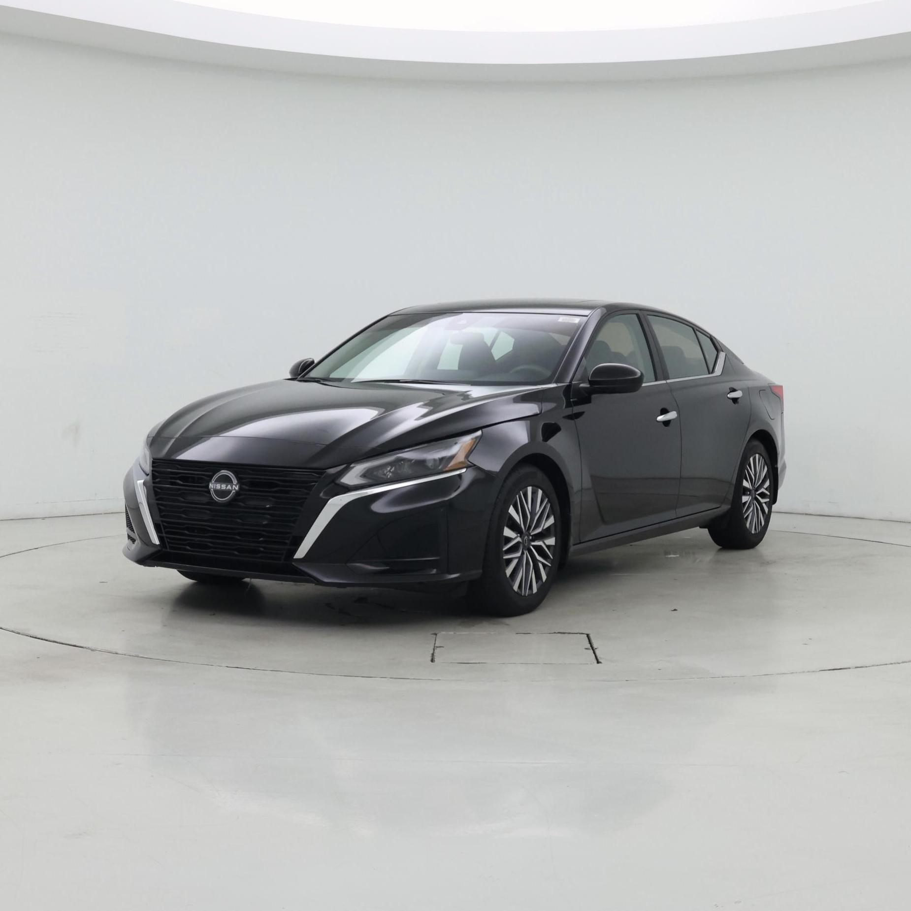 Thumbnail: 2023 Nissan Altima - 4