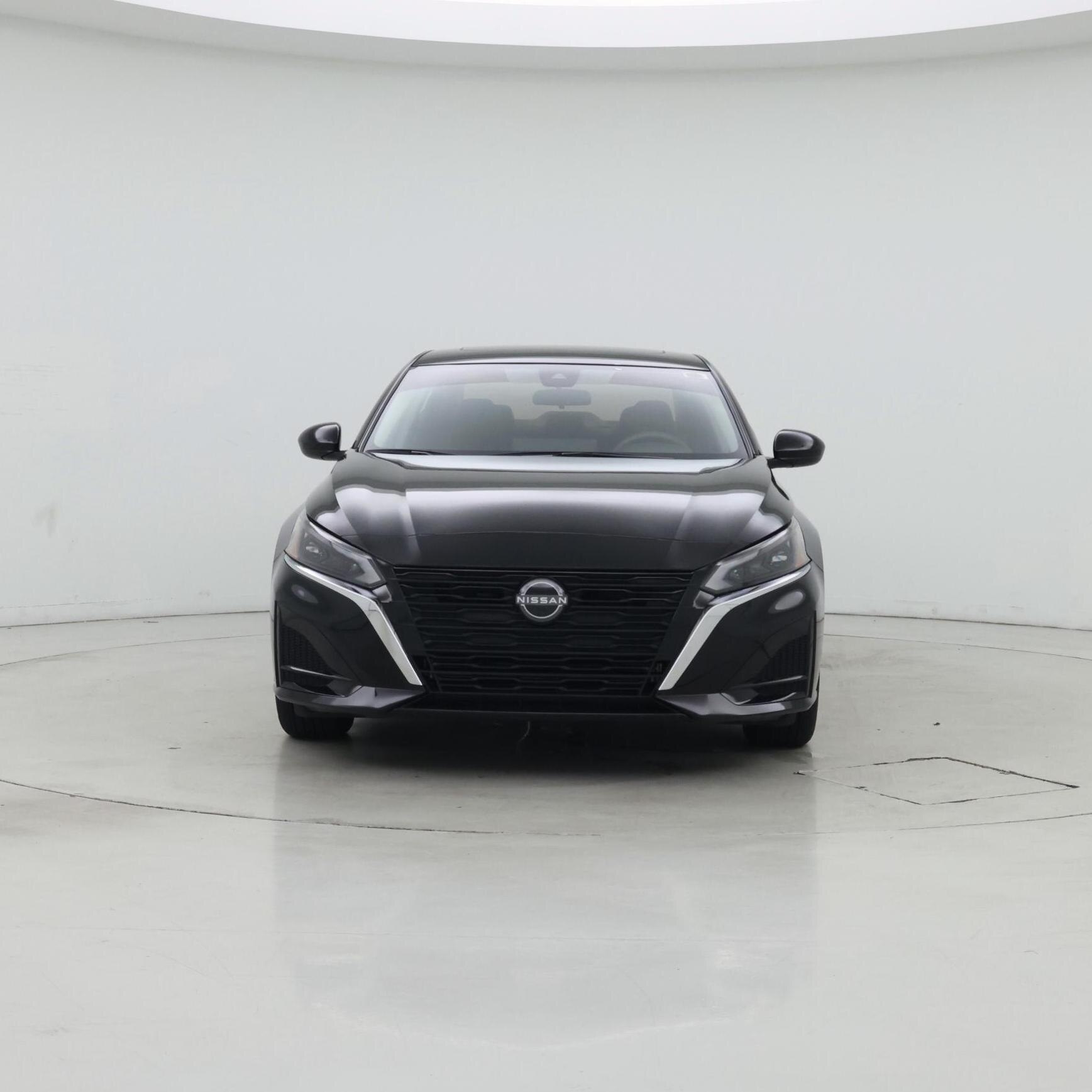 Thumbnail: 2023 Nissan Altima - 5