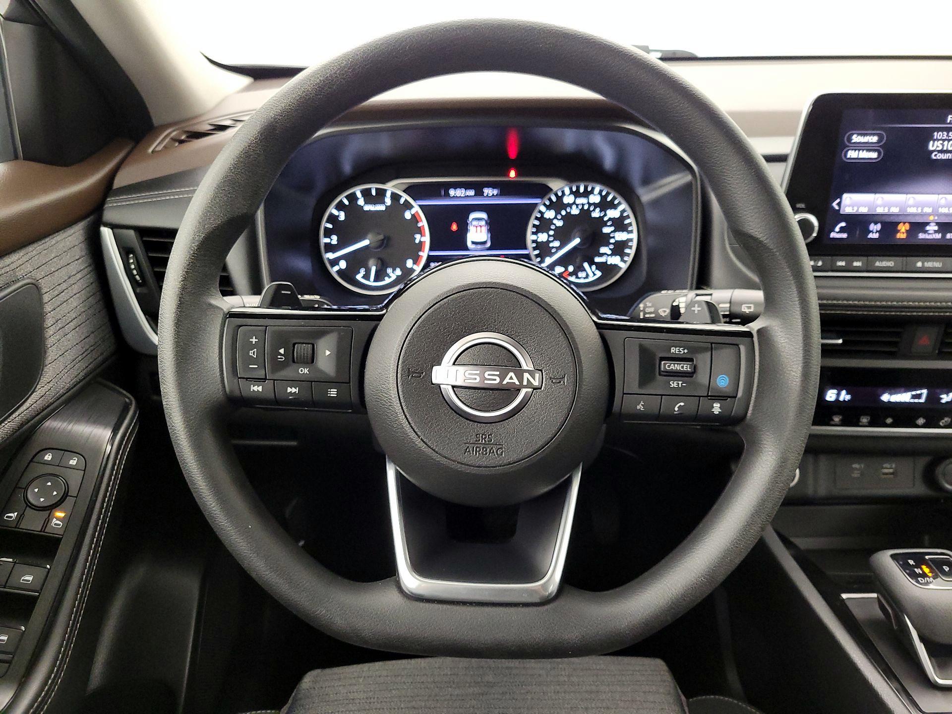 Thumbnail: 2023 Nissan Rogue - 10