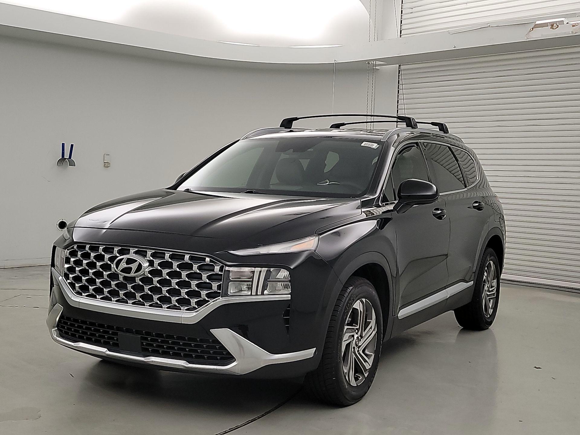 Thumbnail: 2022 Hyundai Santa Fe - 3