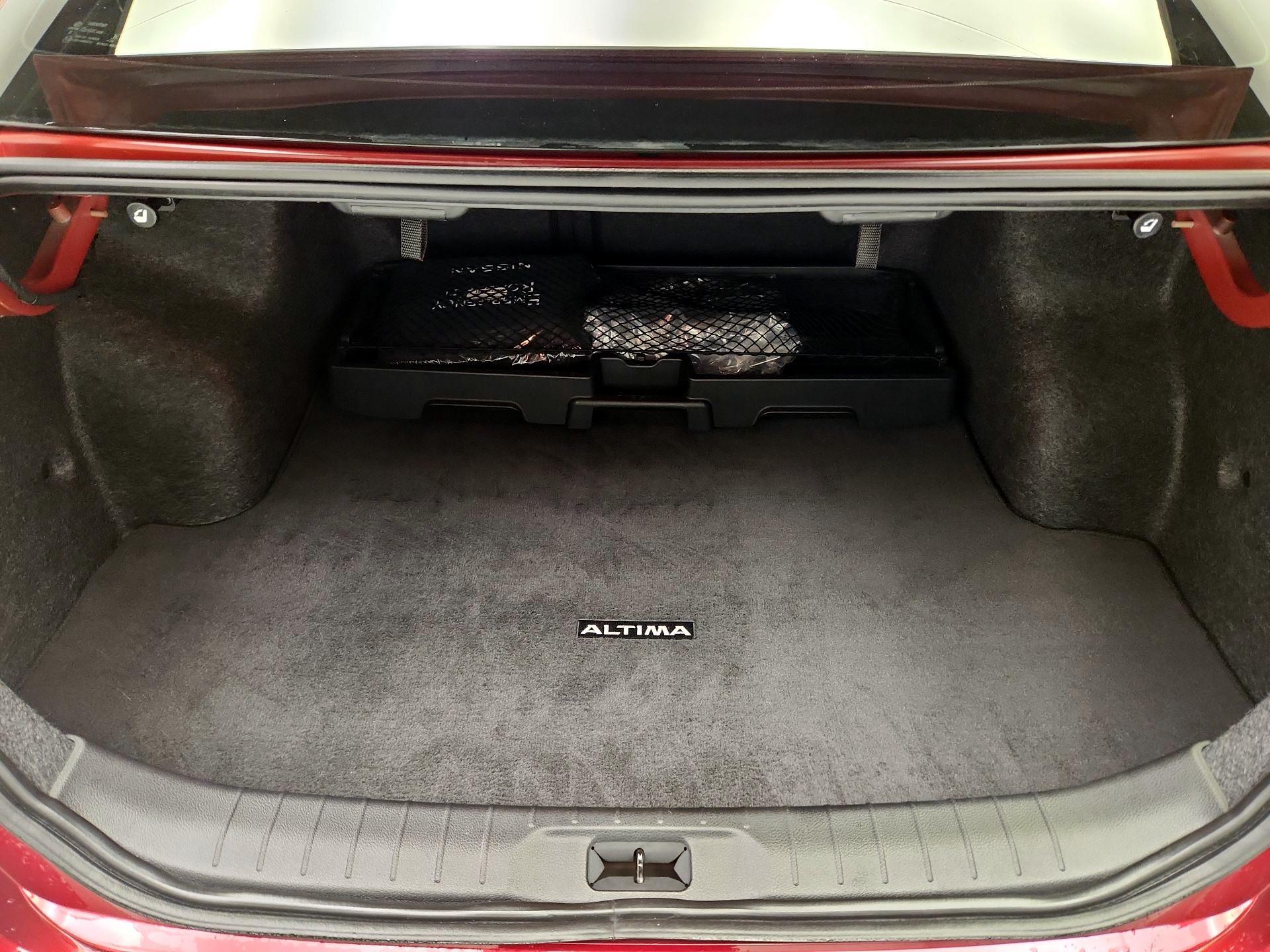 Thumbnail: 2024 Nissan Altima - 20