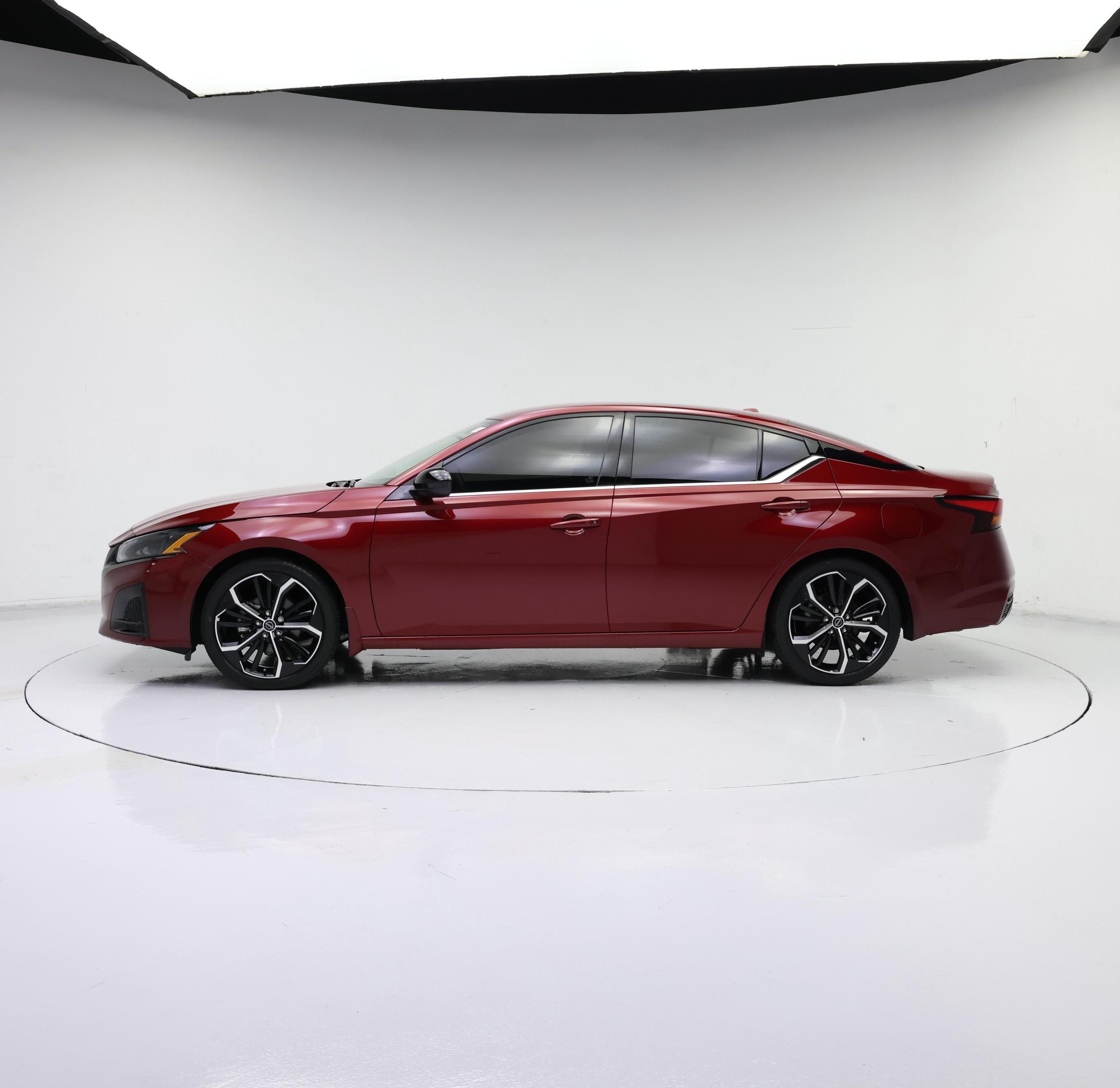 Thumbnail: 2024 Nissan Altima - 3