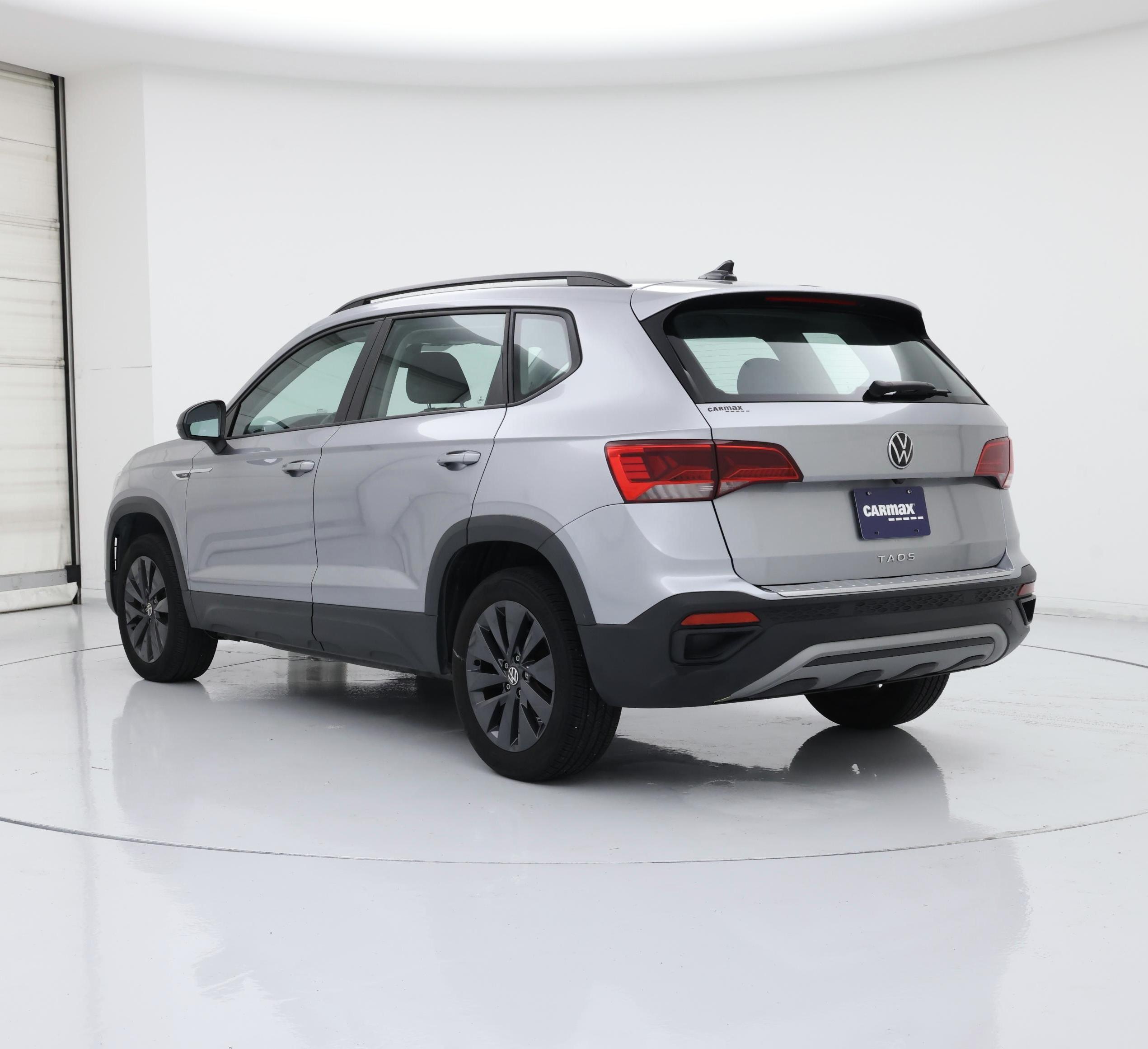 Thumbnail: 2023 Volkswagen Taos - 2