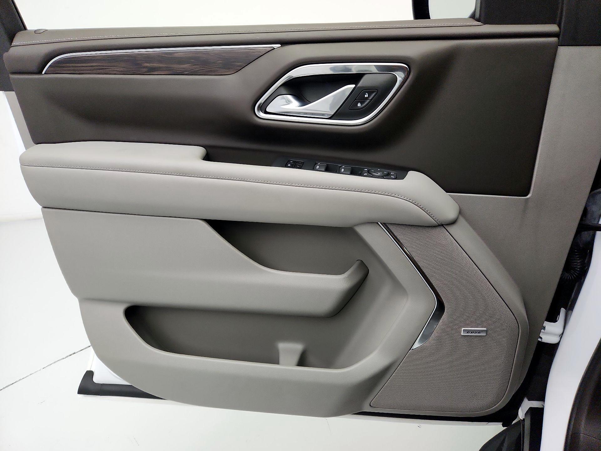 Thumbnail: 2023 Chevrolet Tahoe - 12