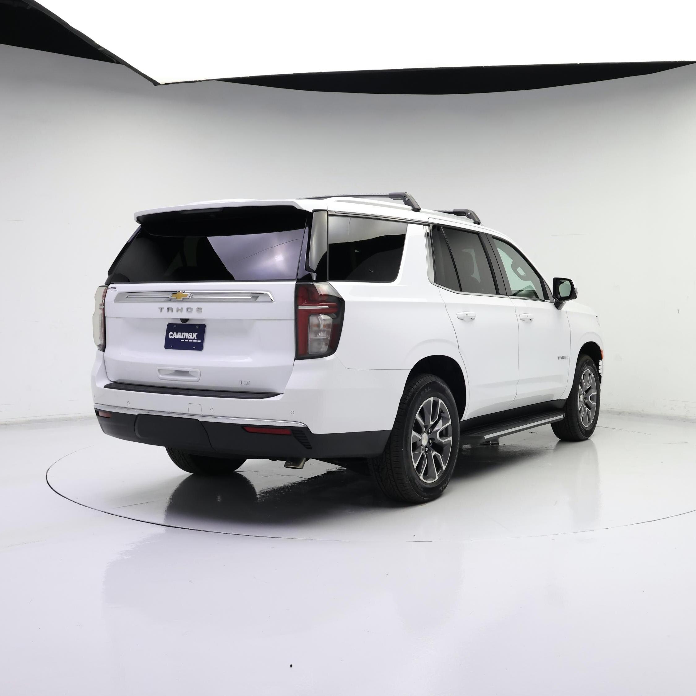 Thumbnail: 2023 Chevrolet Tahoe - 8