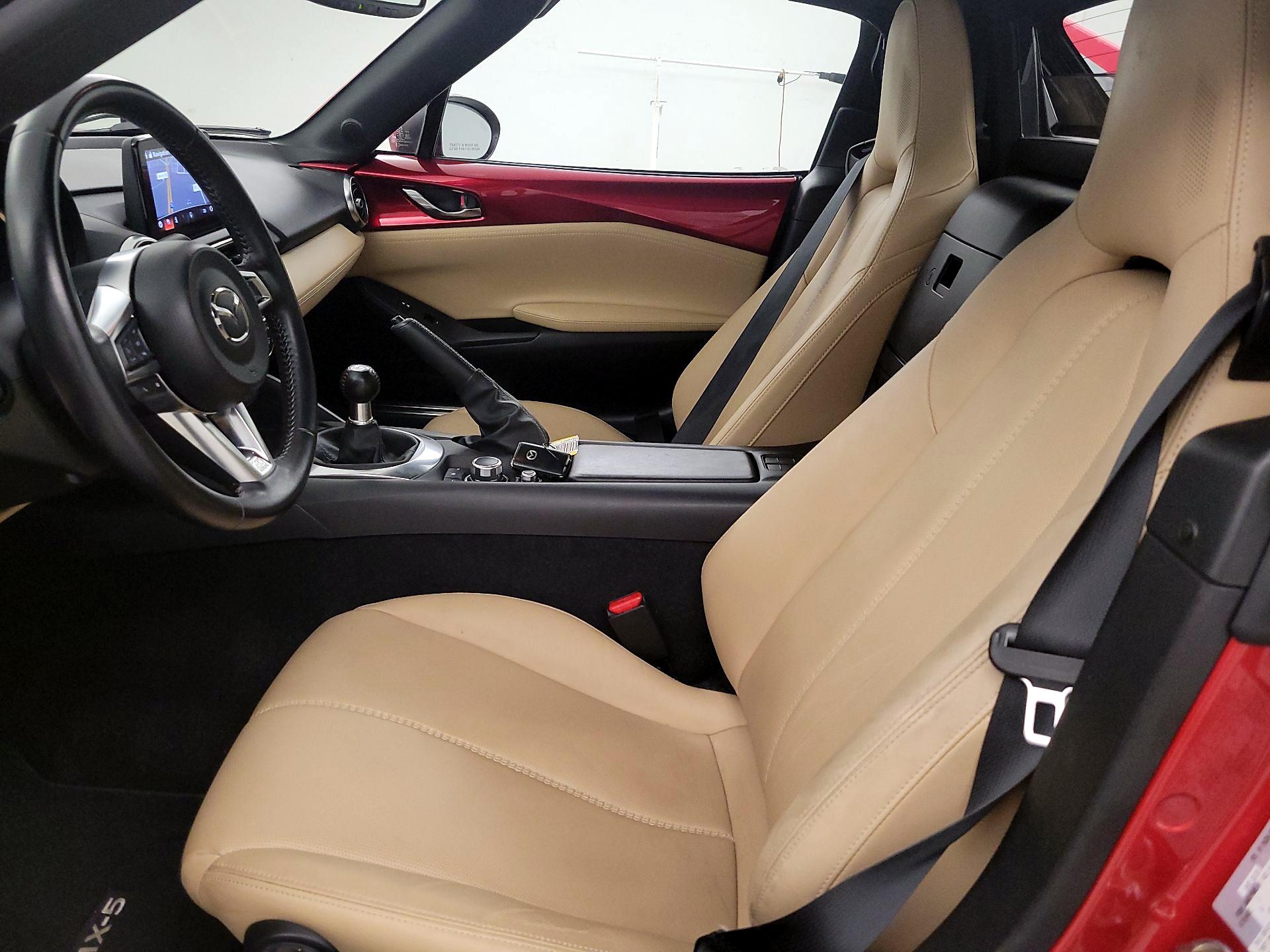 Thumbnail: 2020 Mazda MX-5 Miata - 9