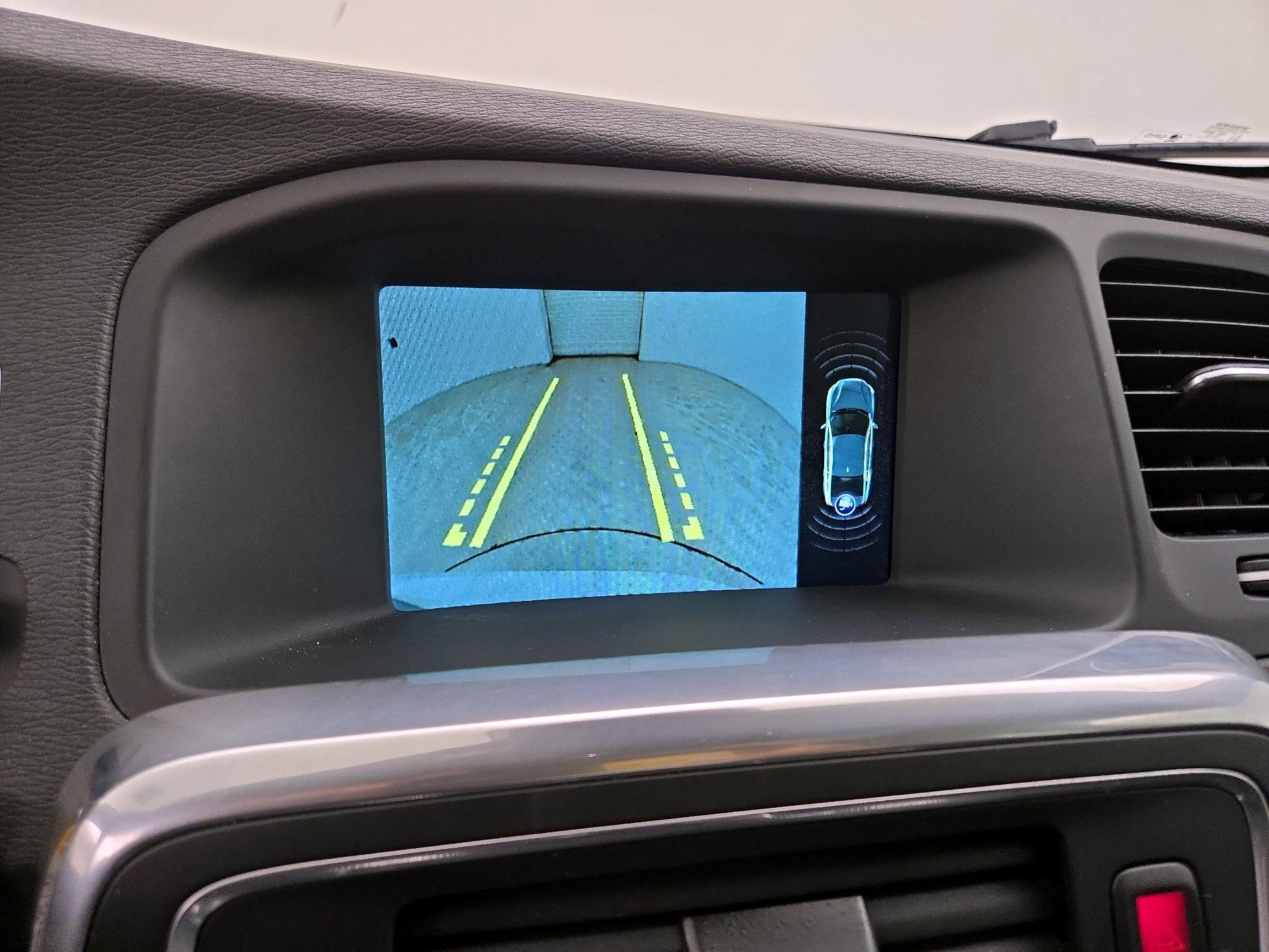 Thumbnail: 2016 Volvo S60 - 15