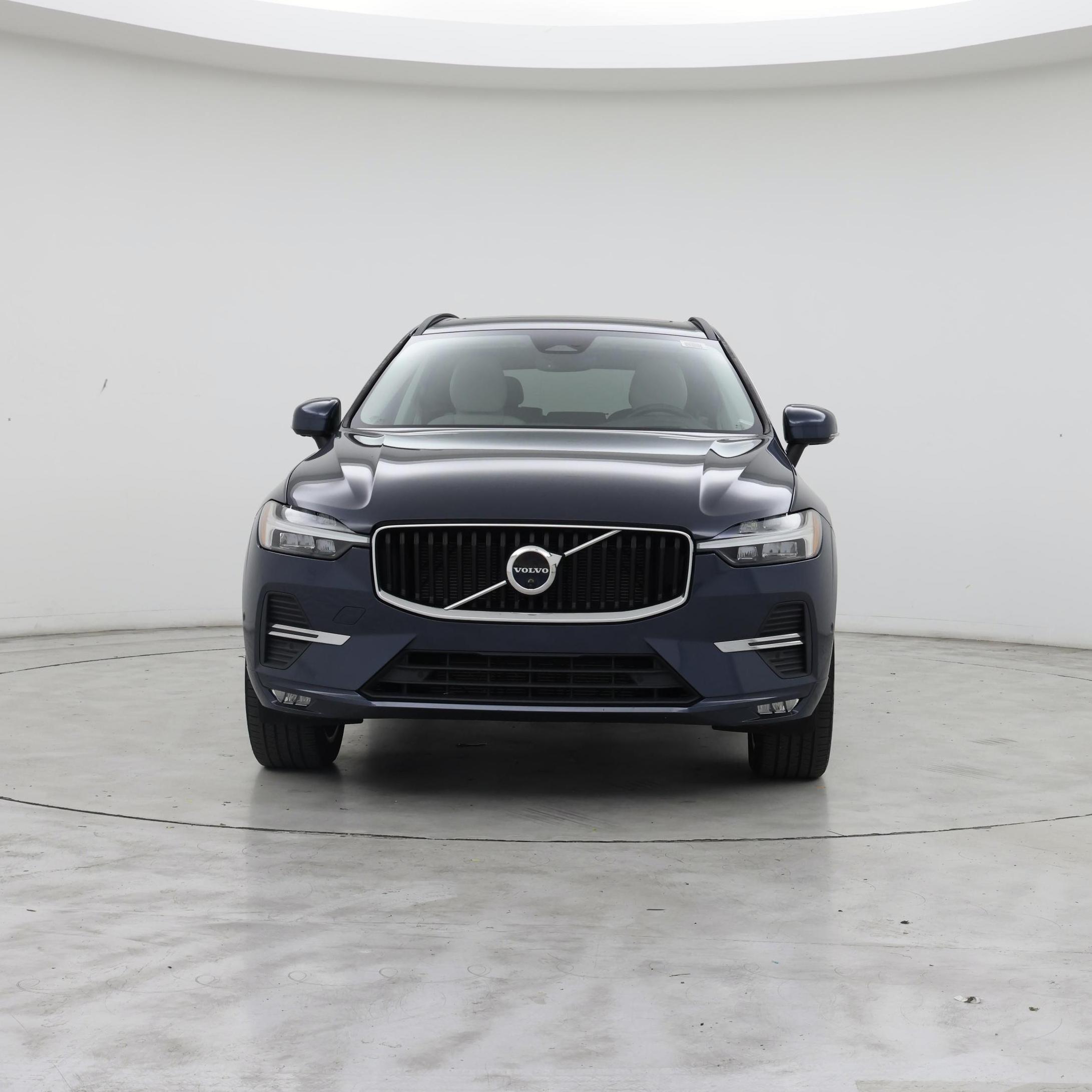 Thumbnail: 2022 Volvo XC60 - 5