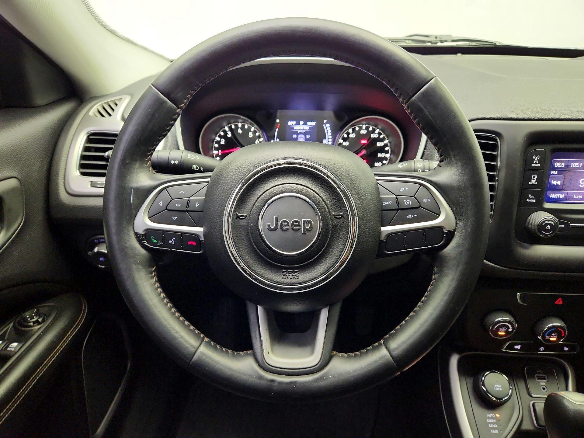 Thumbnail: 2017 Jeep Compass - 10