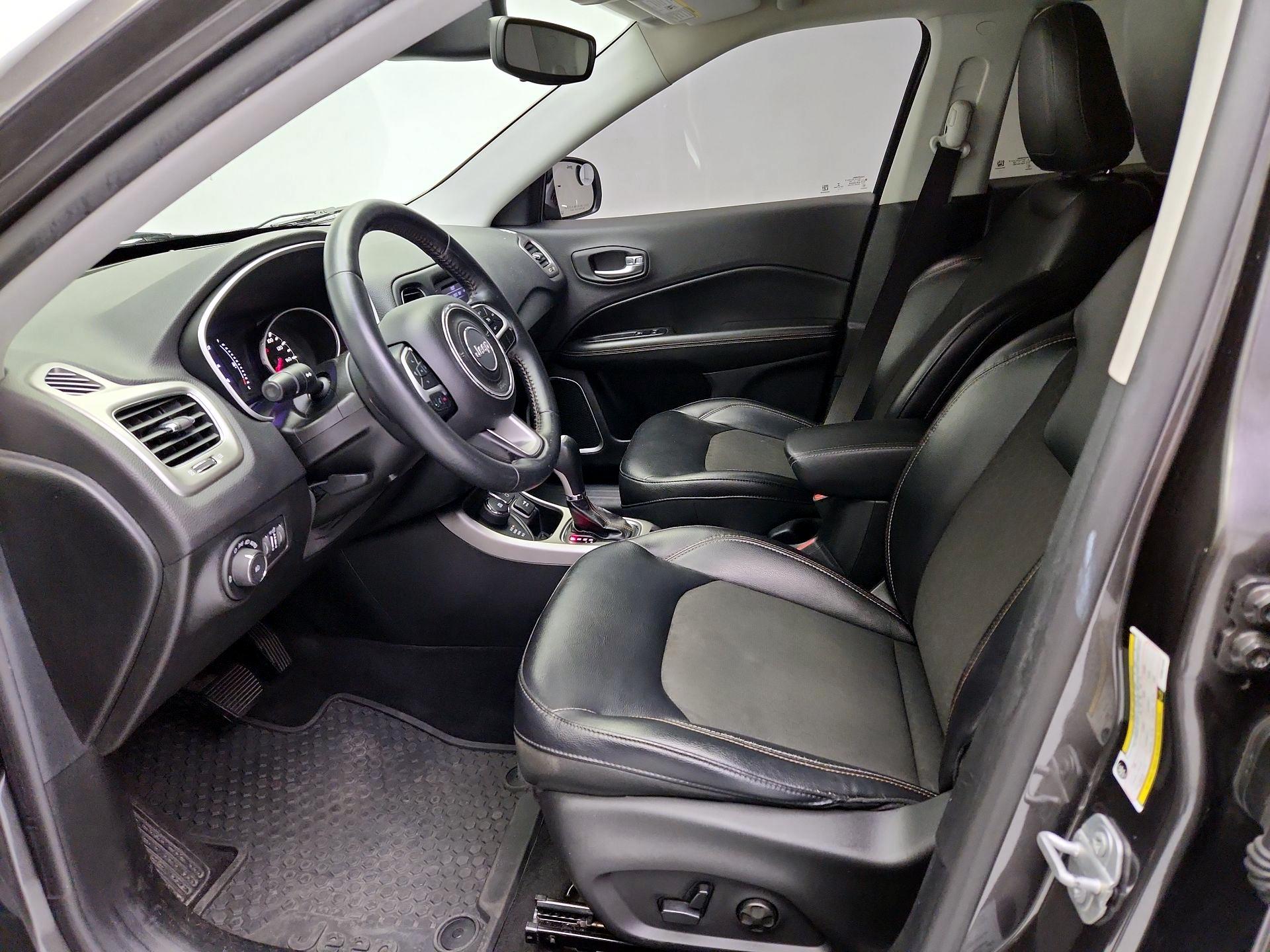 Thumbnail: 2017 Jeep Compass - 11