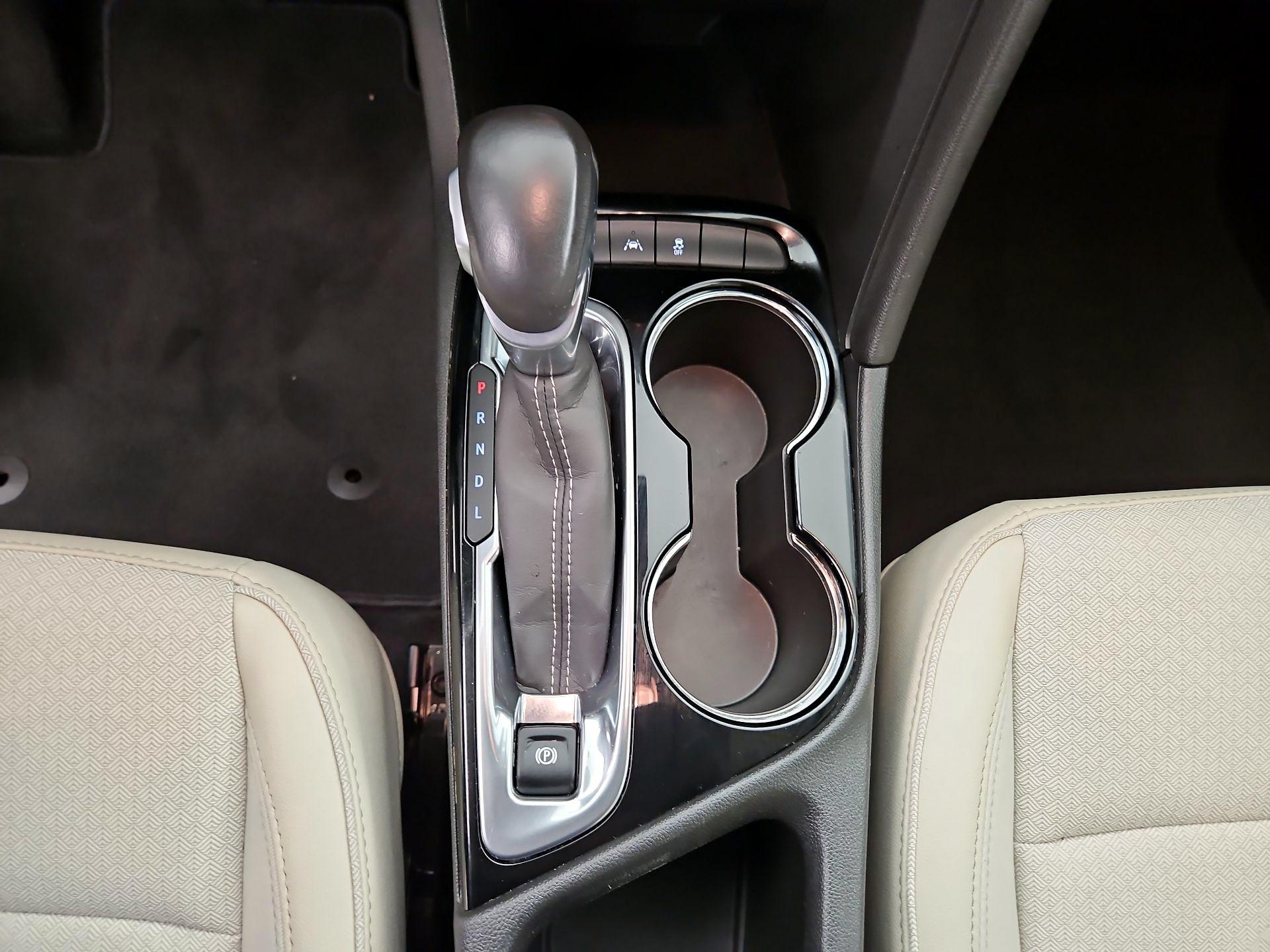 Thumbnail: 2021 Buick Encore GX - 17