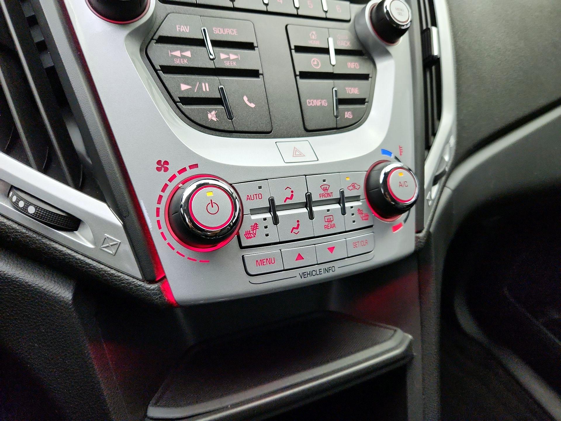 Thumbnail: 2016 GMC Terrain - 16