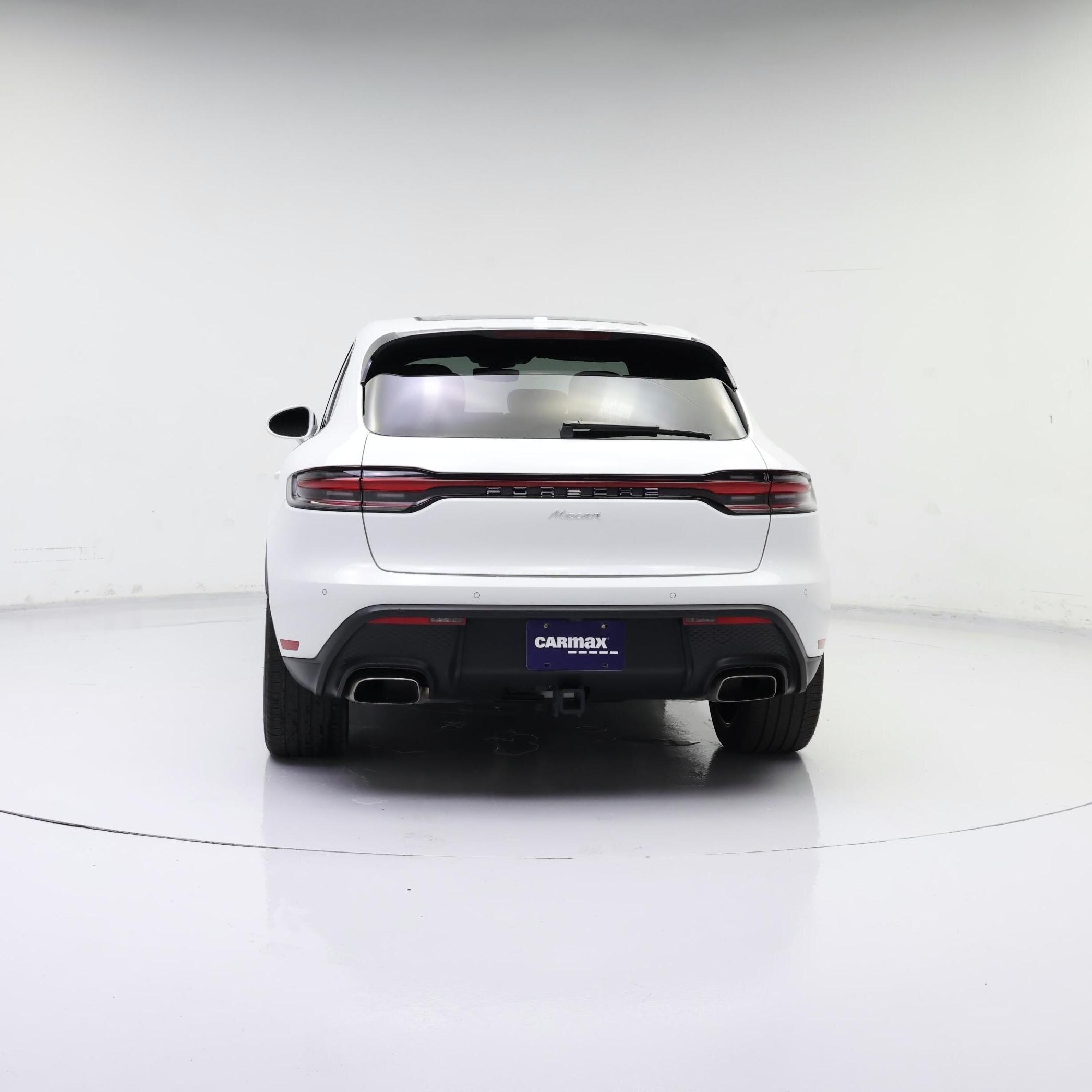 Thumbnail: 2023 Porsche Macan - 6