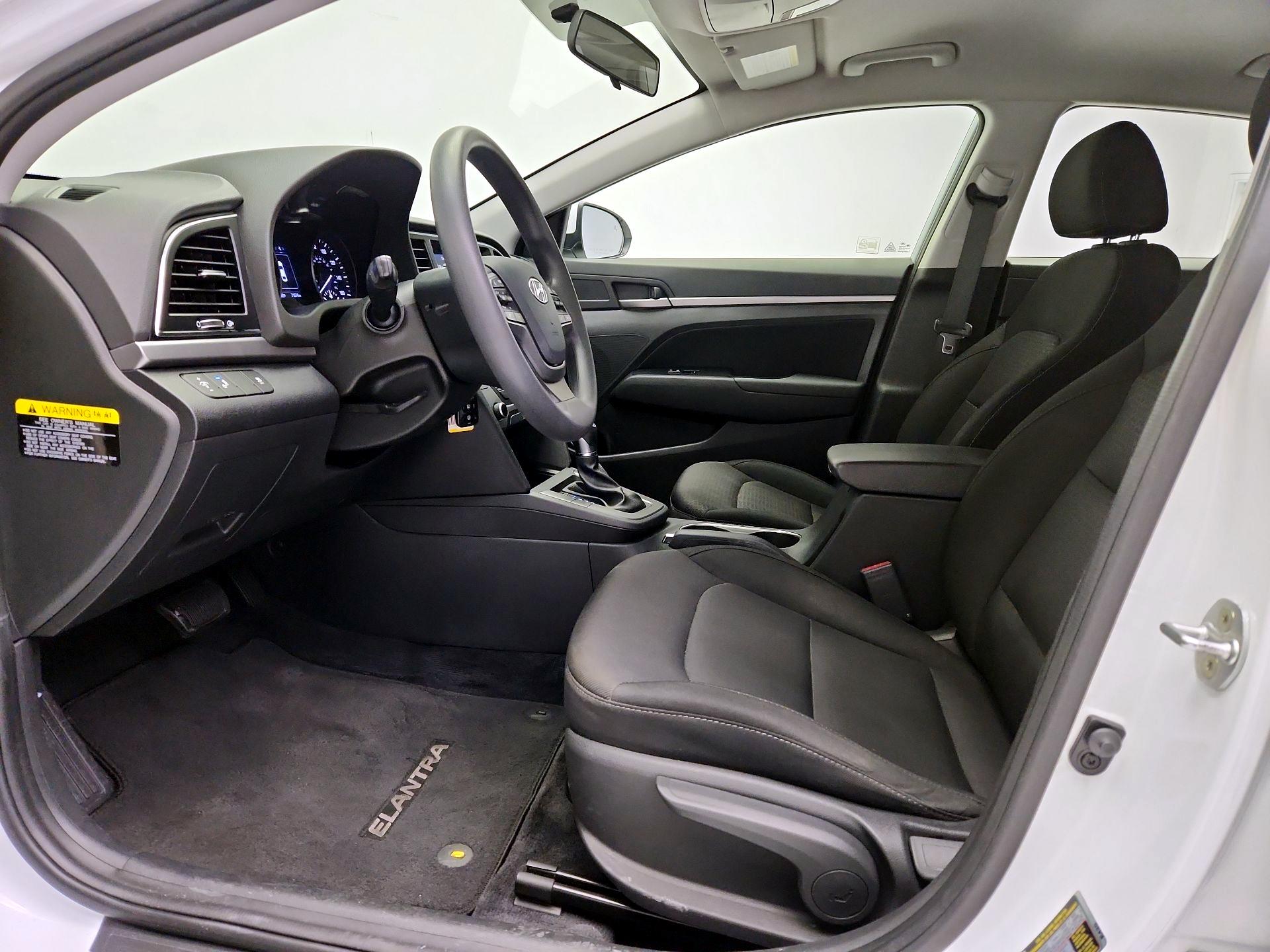 Thumbnail: 2018 Hyundai Elantra - 11
