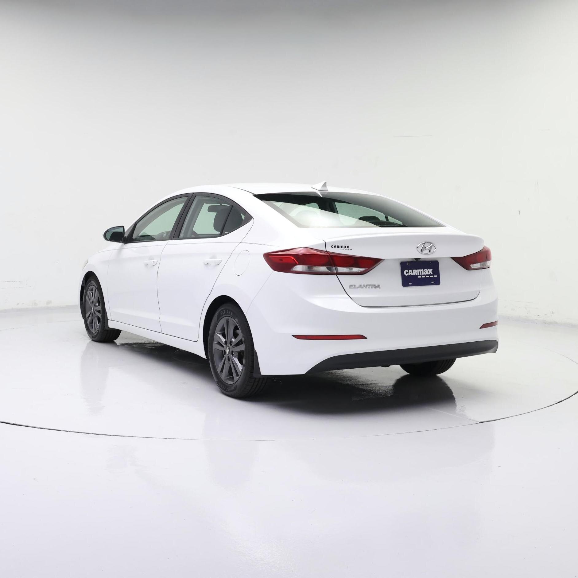 Thumbnail: 2018 Hyundai Elantra - 2