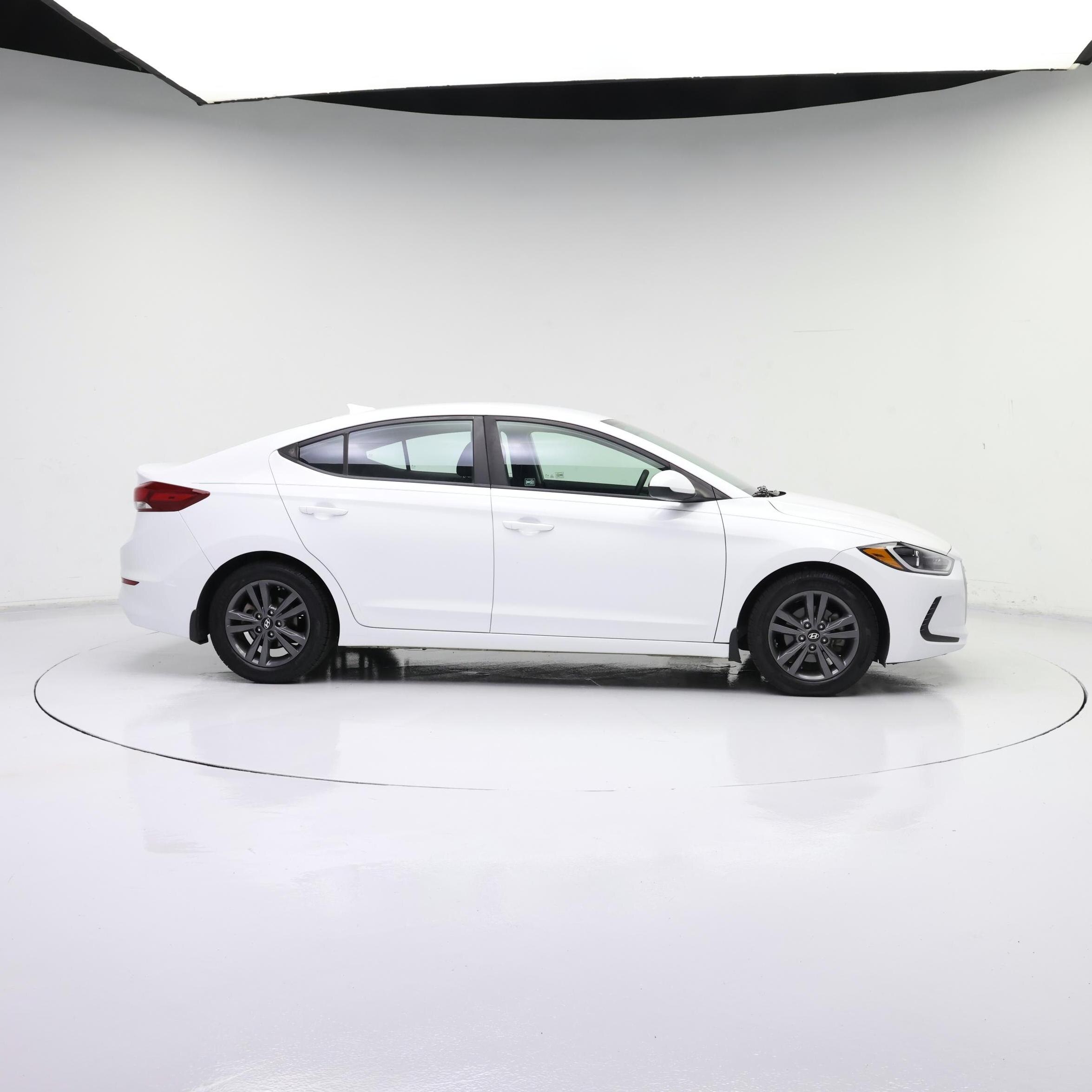 Thumbnail: 2018 Hyundai Elantra - 7