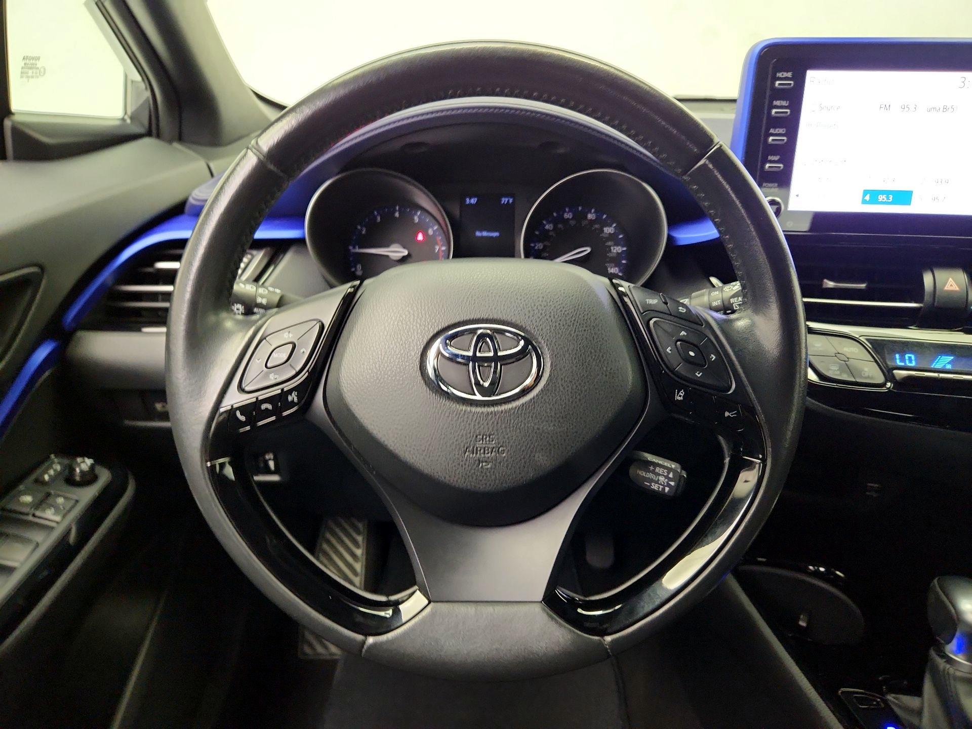 Thumbnail: 2020 Toyota C-HR - 10