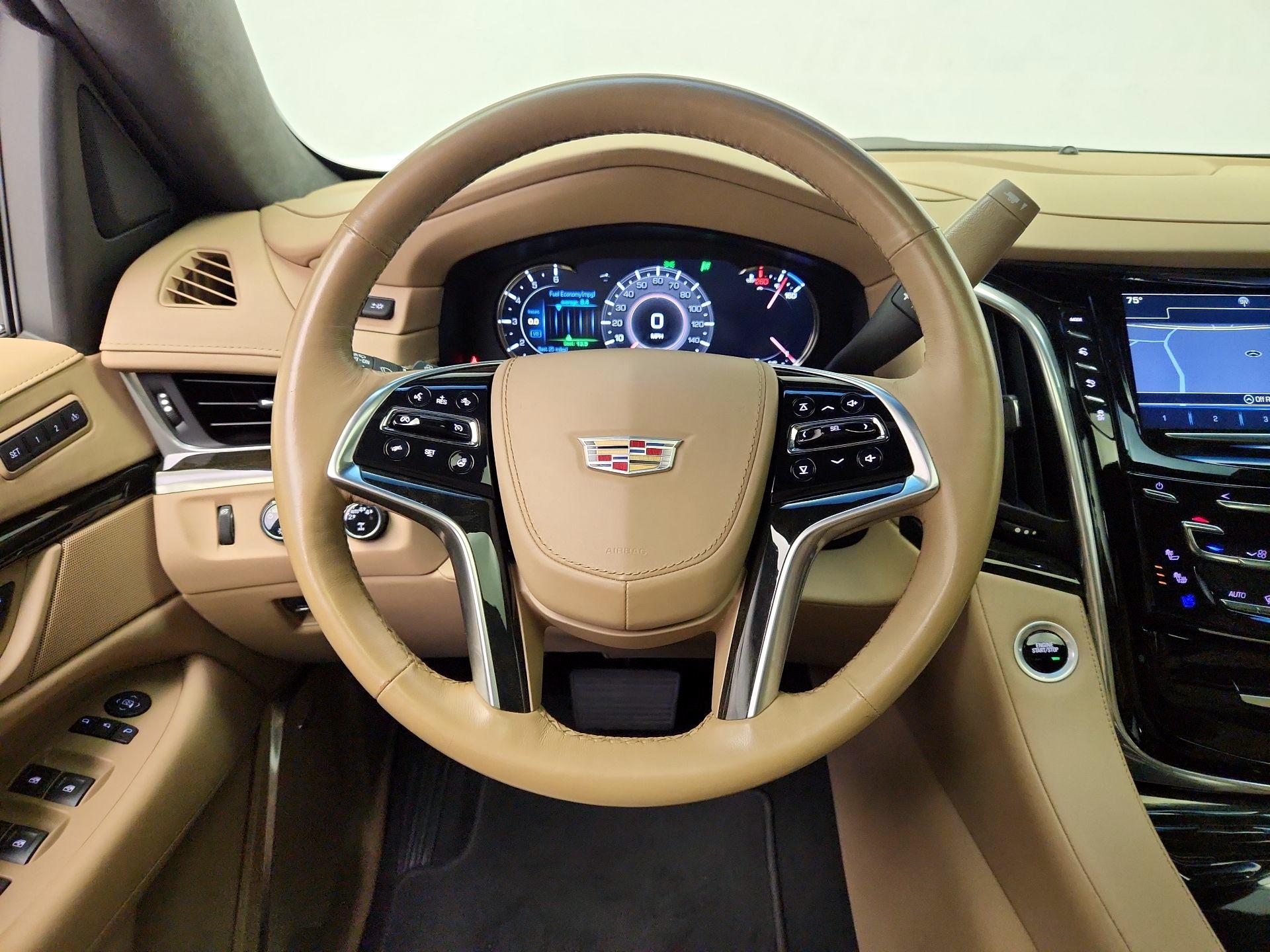 Thumbnail: 2018 Cadillac Escalade - 10