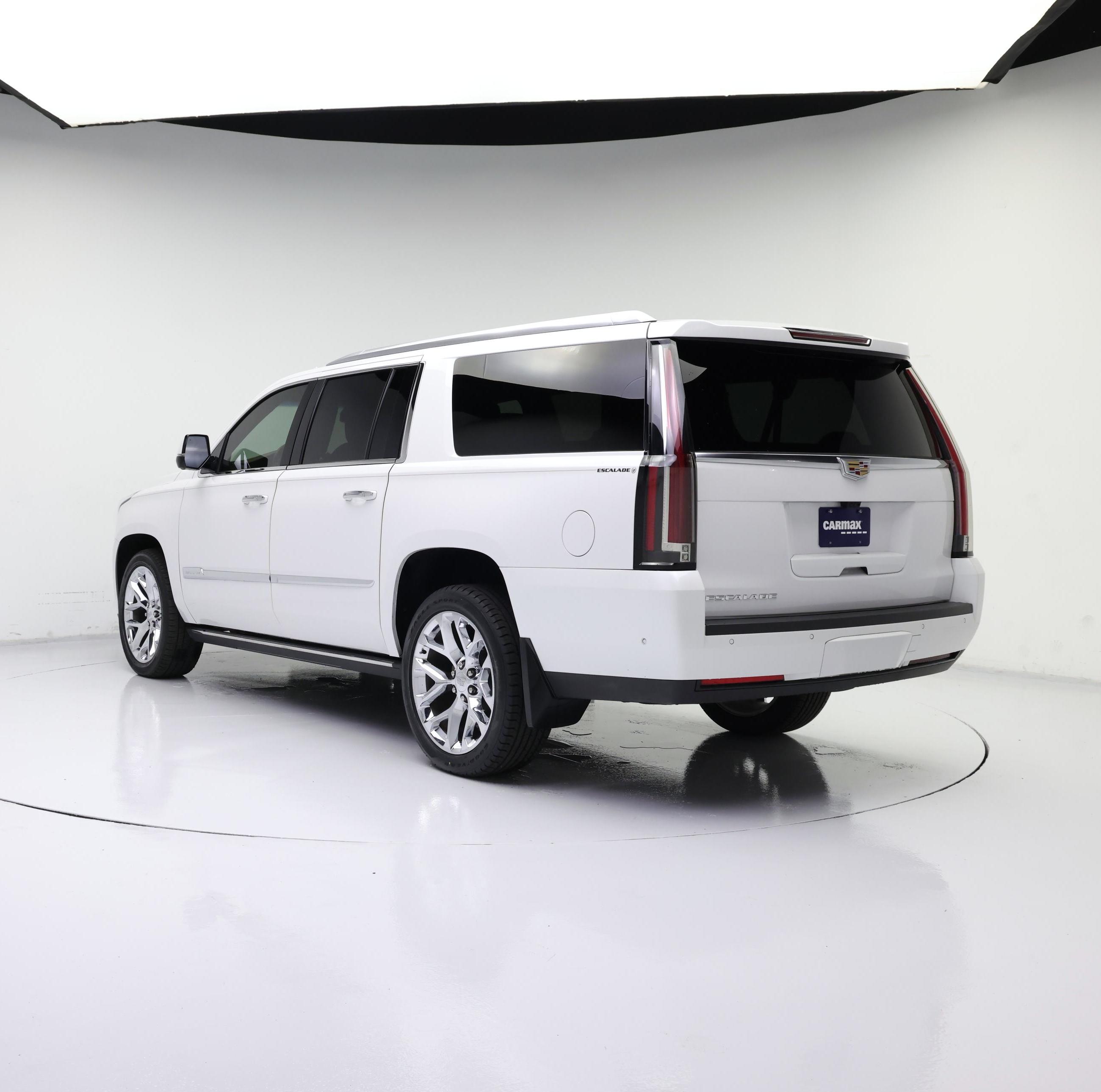Thumbnail: 2018 Cadillac Escalade - 2