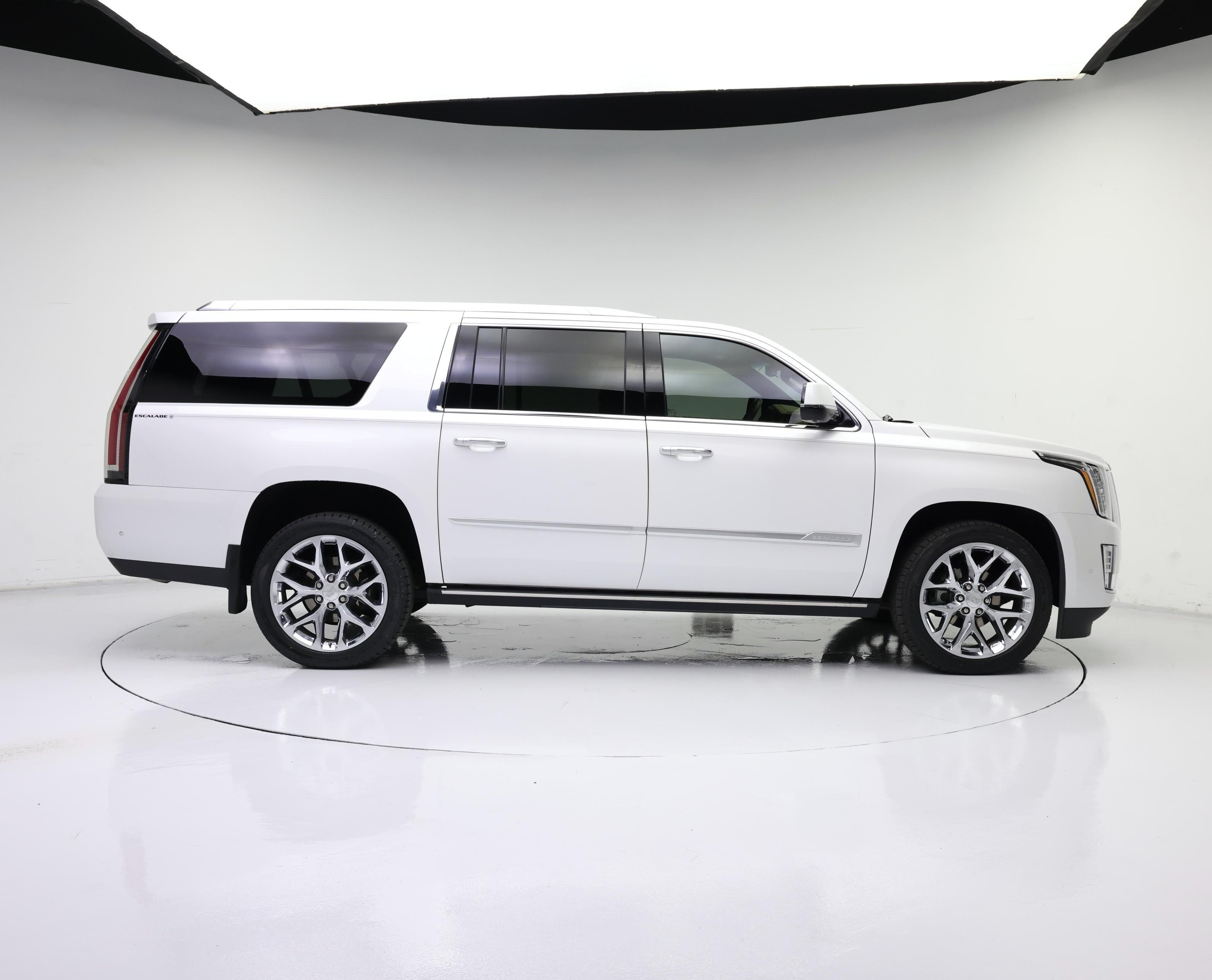 Thumbnail: 2018 Cadillac Escalade - 7