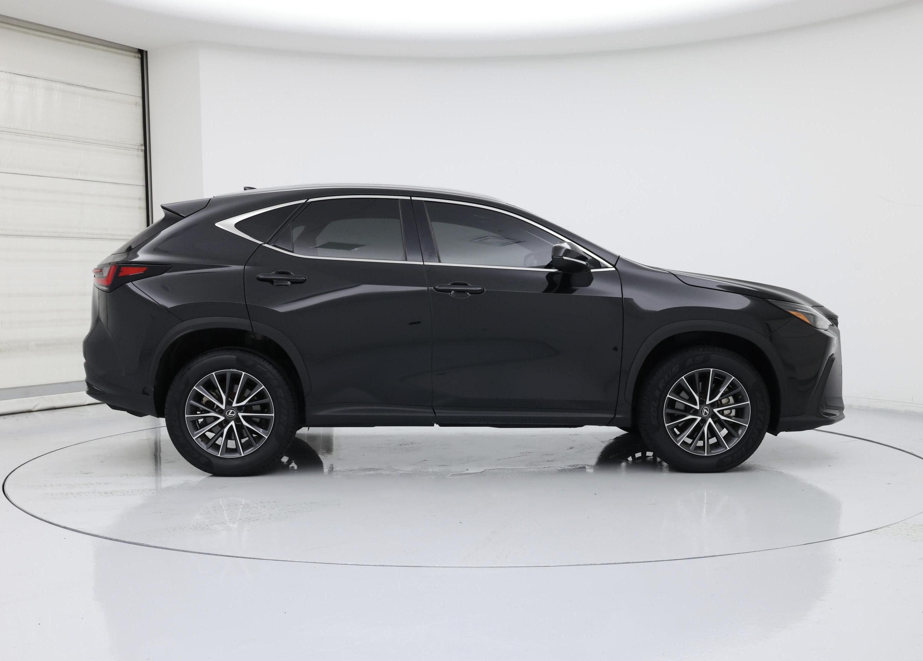 Thumbnail: 2023 Lexus NX - 7